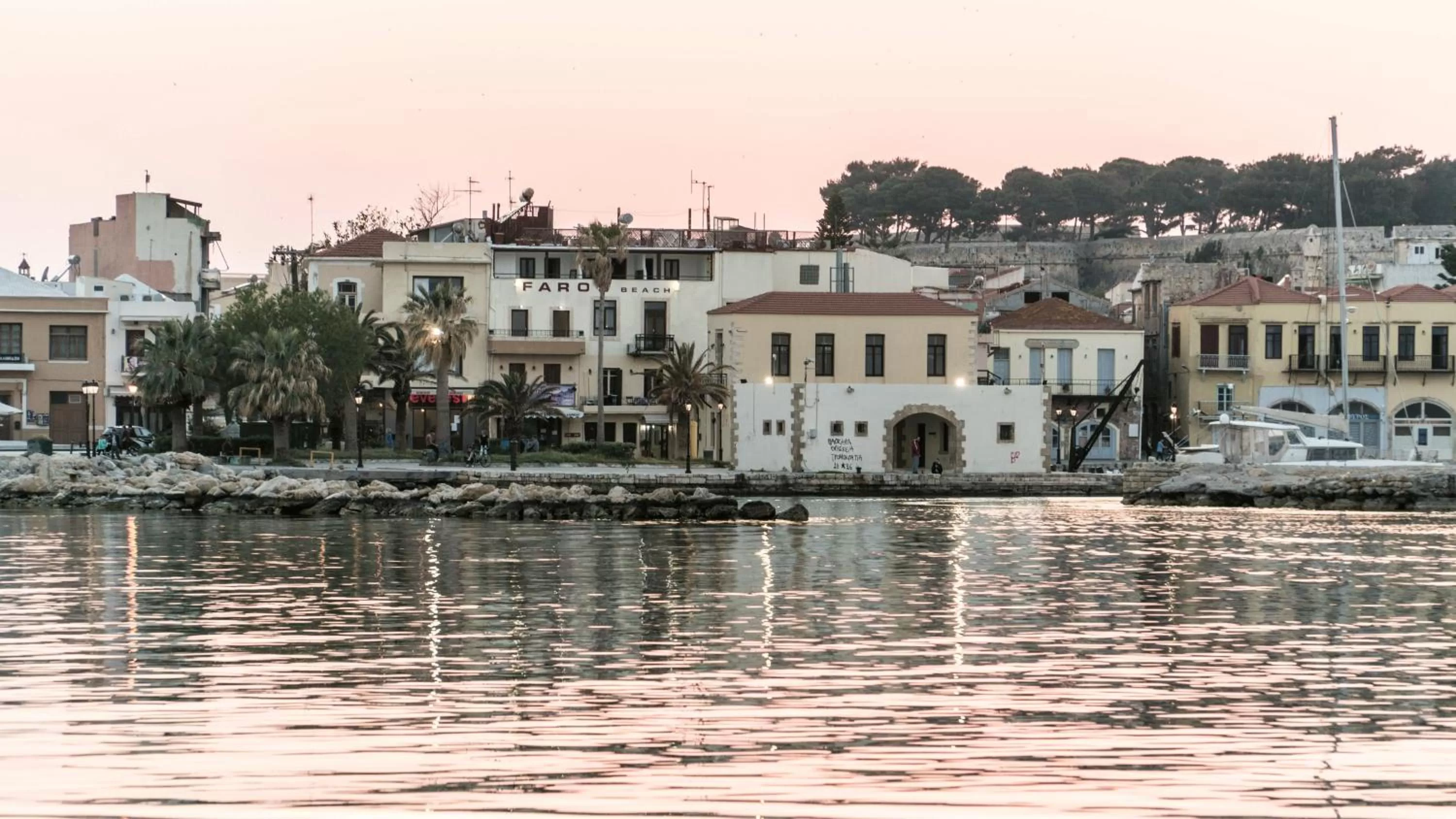 Neighbourhood in Faros Rooms