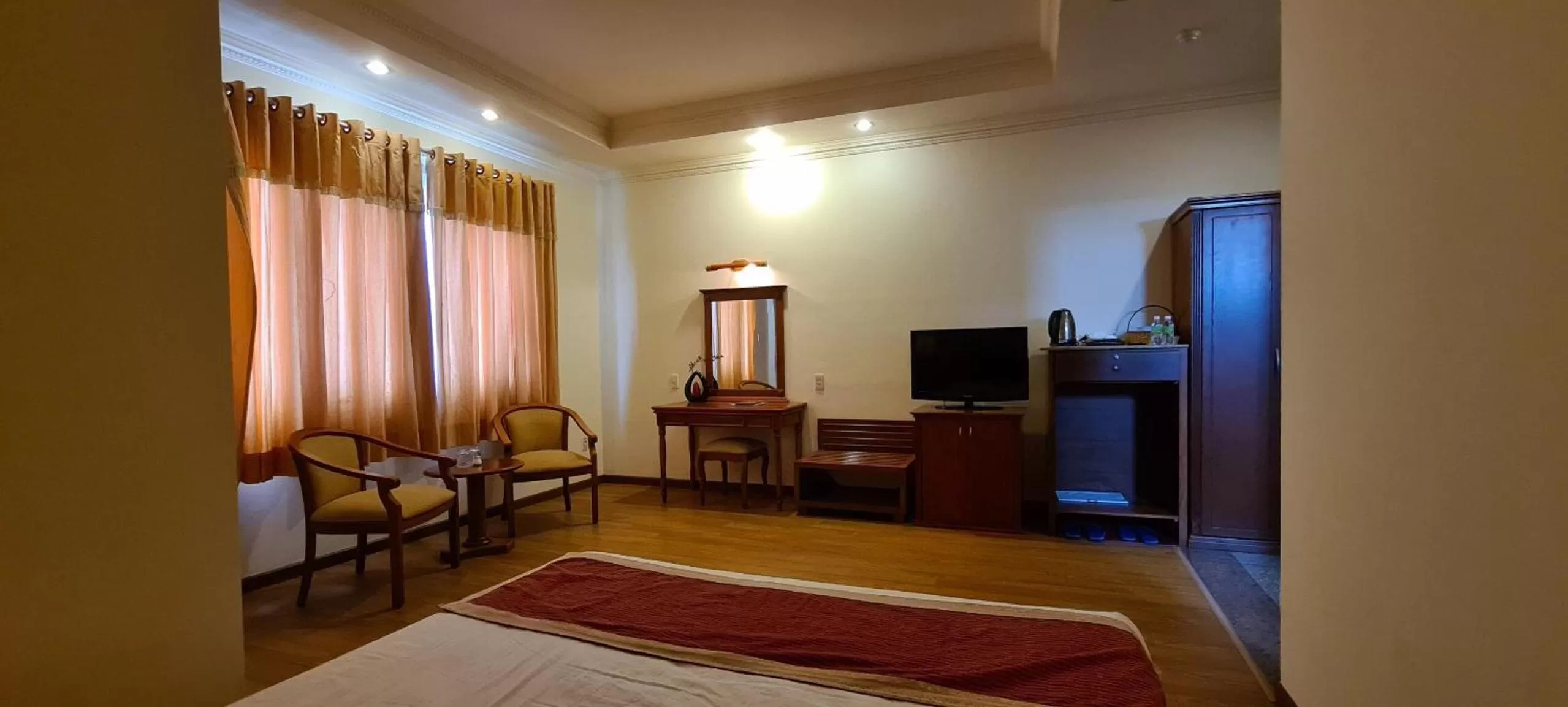 Bed in Hoang Yen Hotel