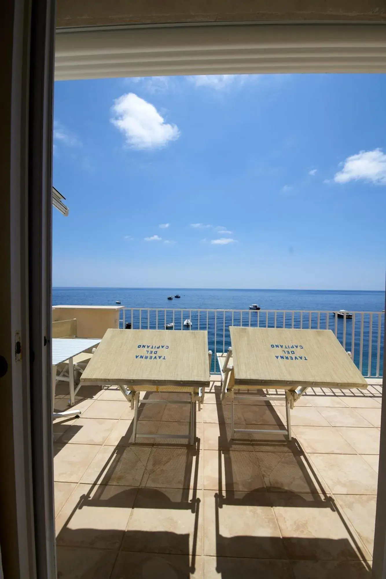 Balcony/Terrace, Sea View in Taverna Del Capitano