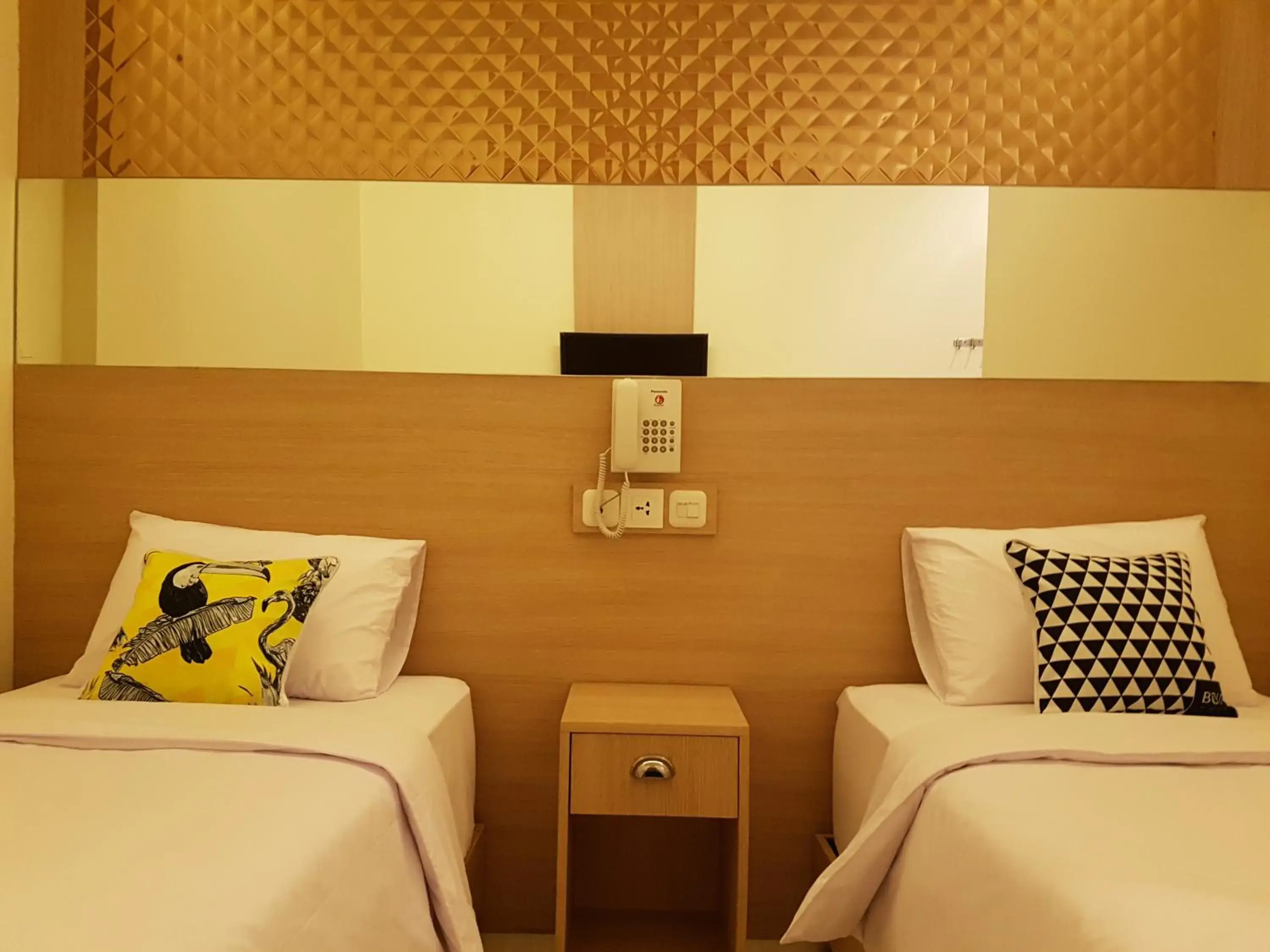 Bedroom, Bed in Bold Hotel Jakarta