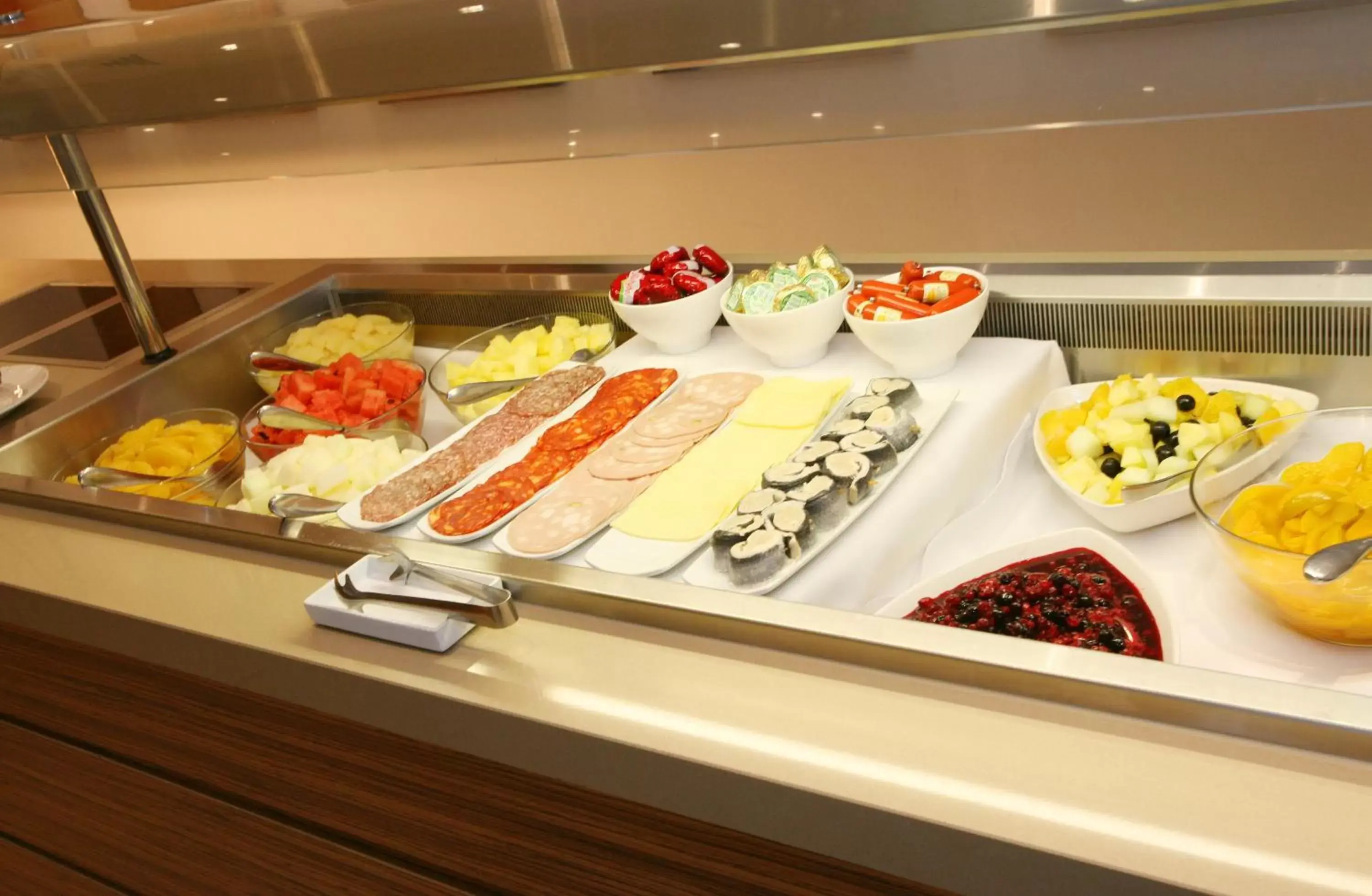 Breakfast in Crowne Plaza Reading Breakfast in Crowne Plaza Reading