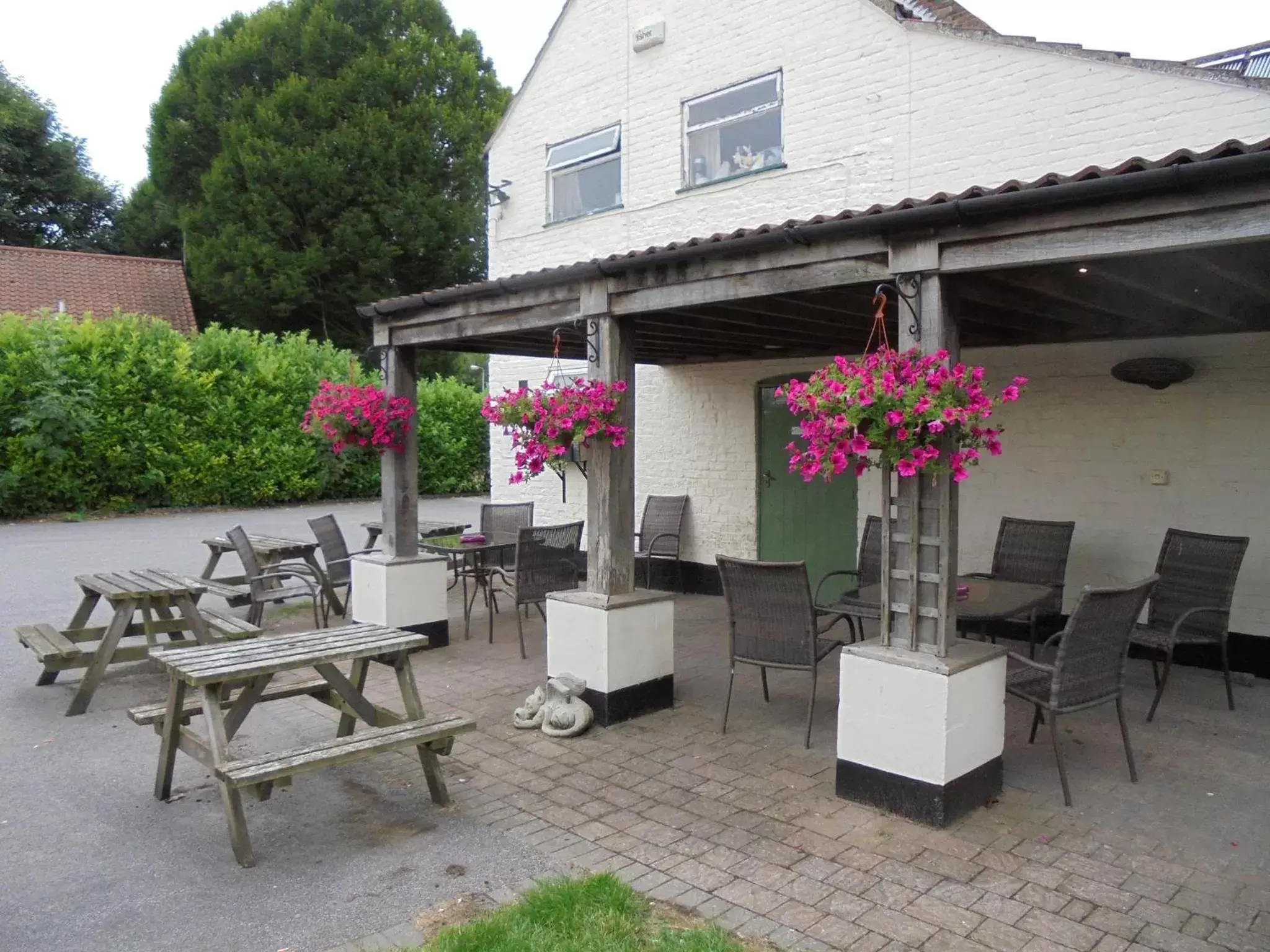 Property building in The River Don Tavern and Lodge