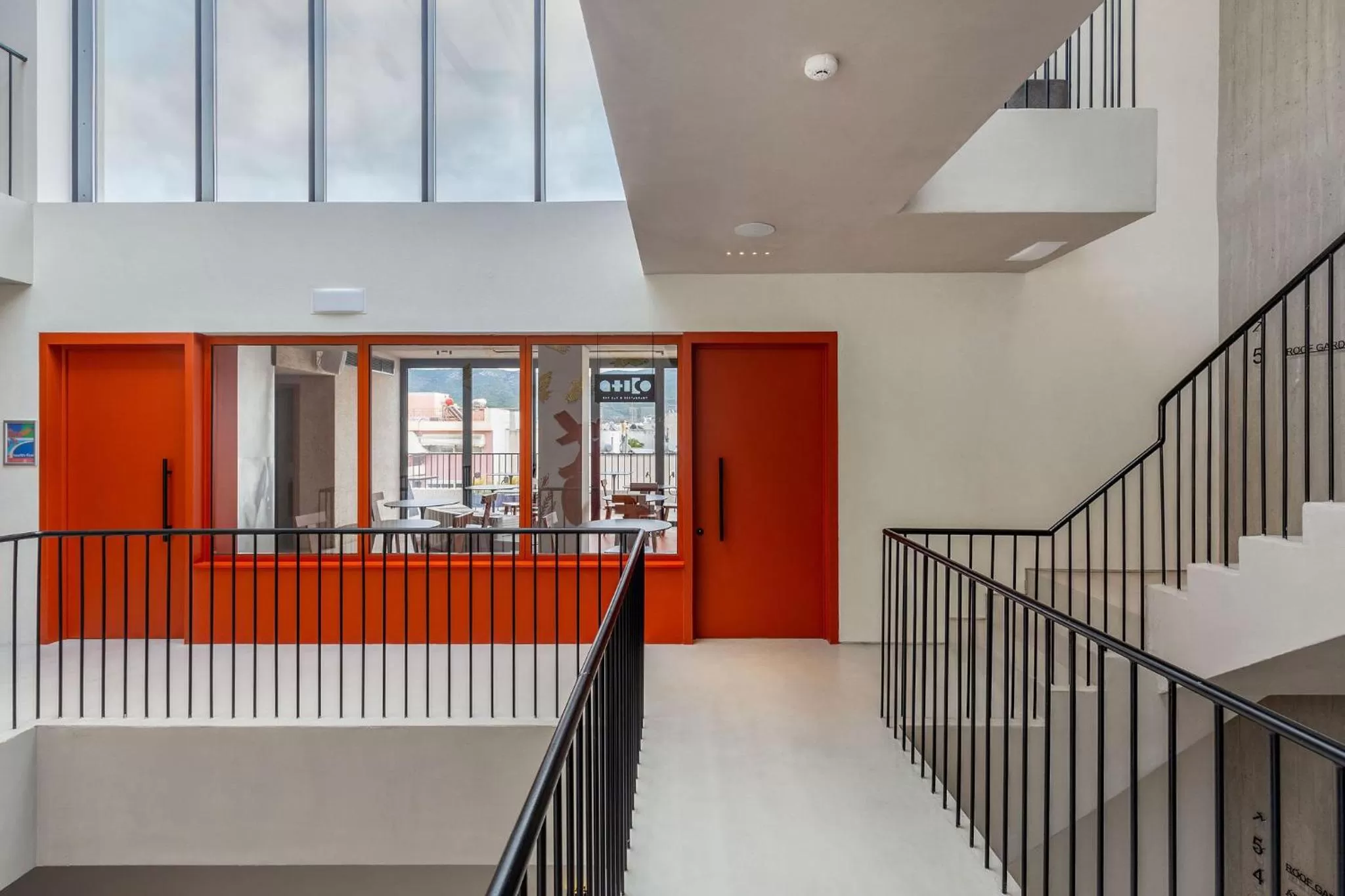 Property building in The Newel Psychiko