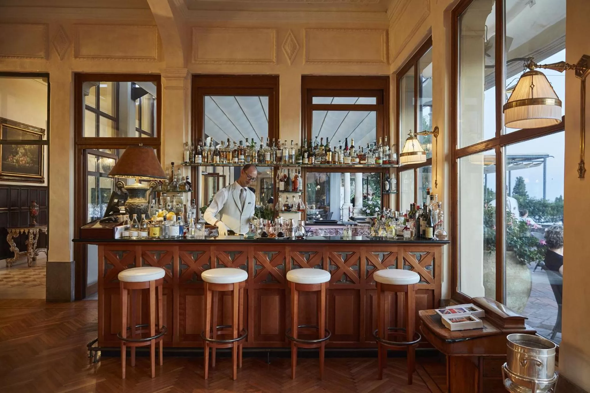 Lounge or bar in Grand Hotel Timeo, A Belmond Hotel, Taormina