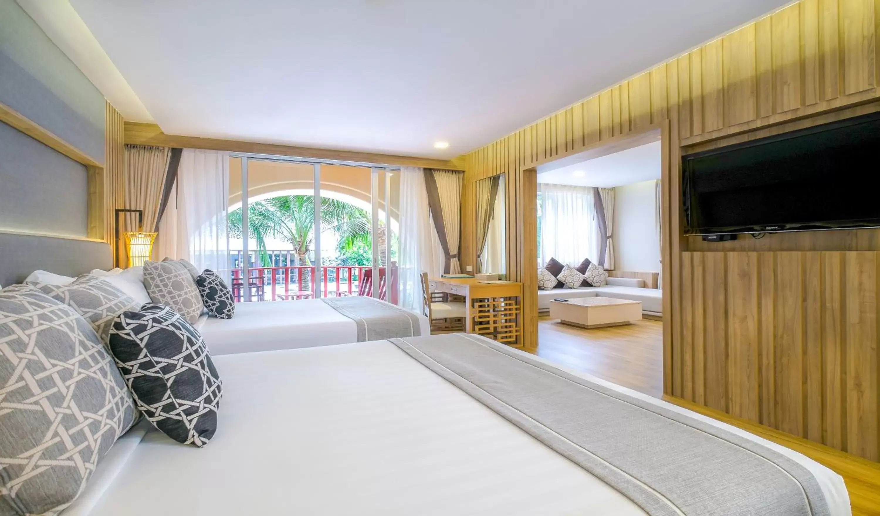 Bedroom, Bed in Phuket Graceland Resort and Spa - SHA Extra Plus