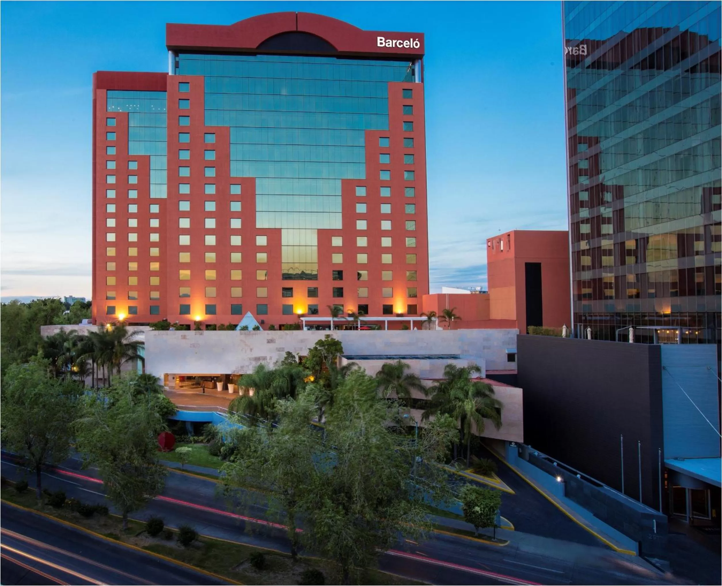 Property building in Barcelo Guadalajara