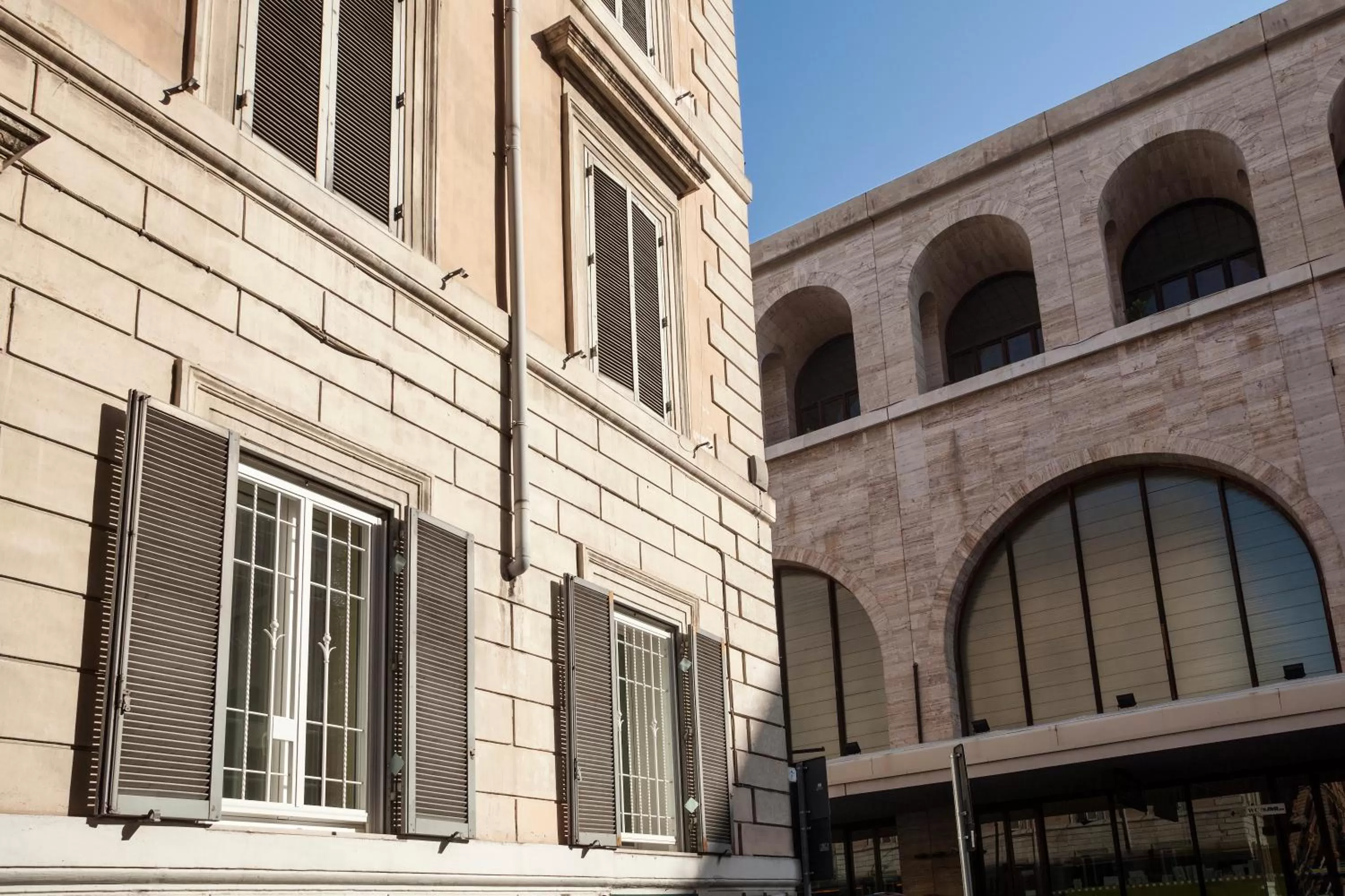 Facade/entrance in Hotel Kennedy