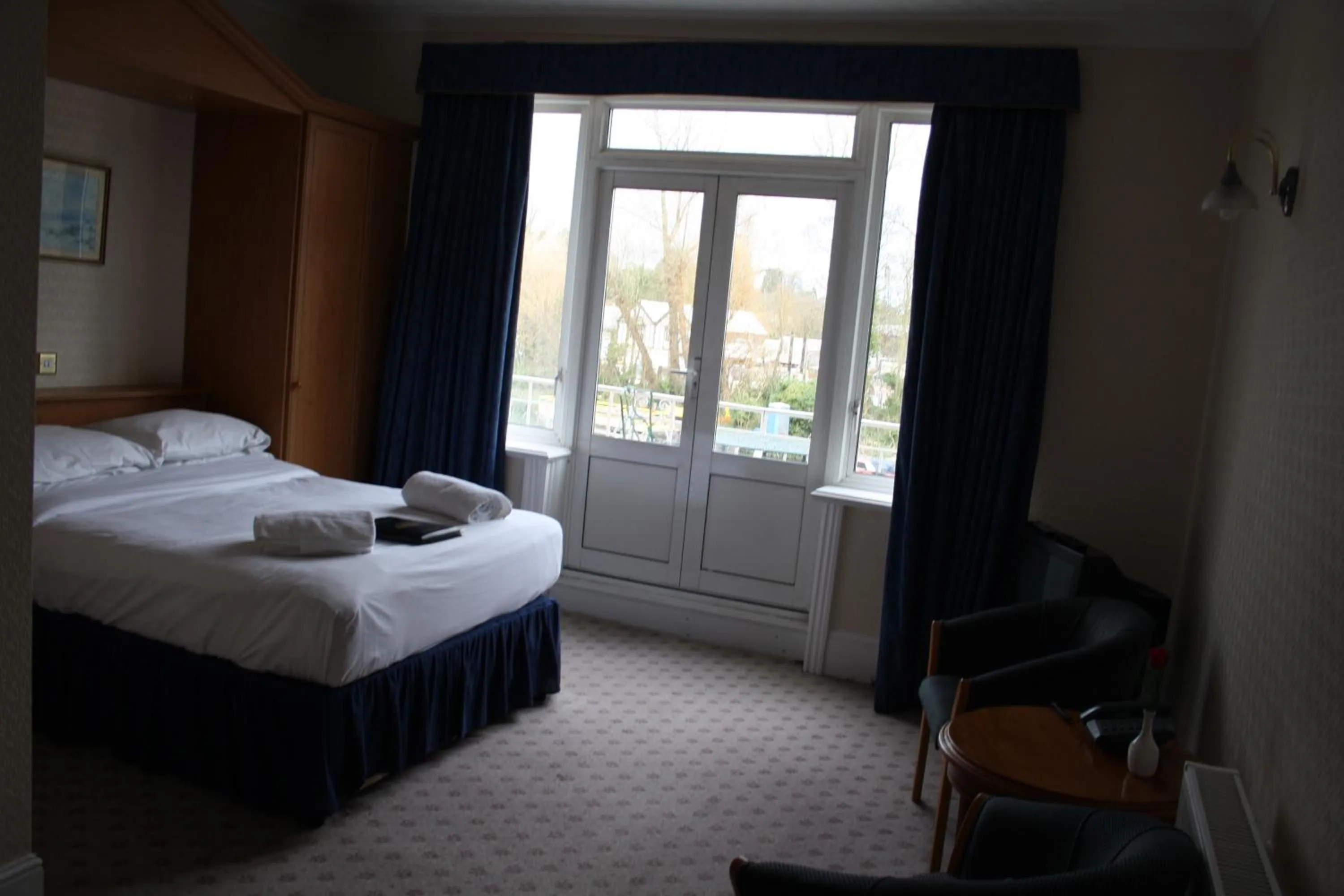 Bedroom in Uno Thames Riverside Hotel By Uno