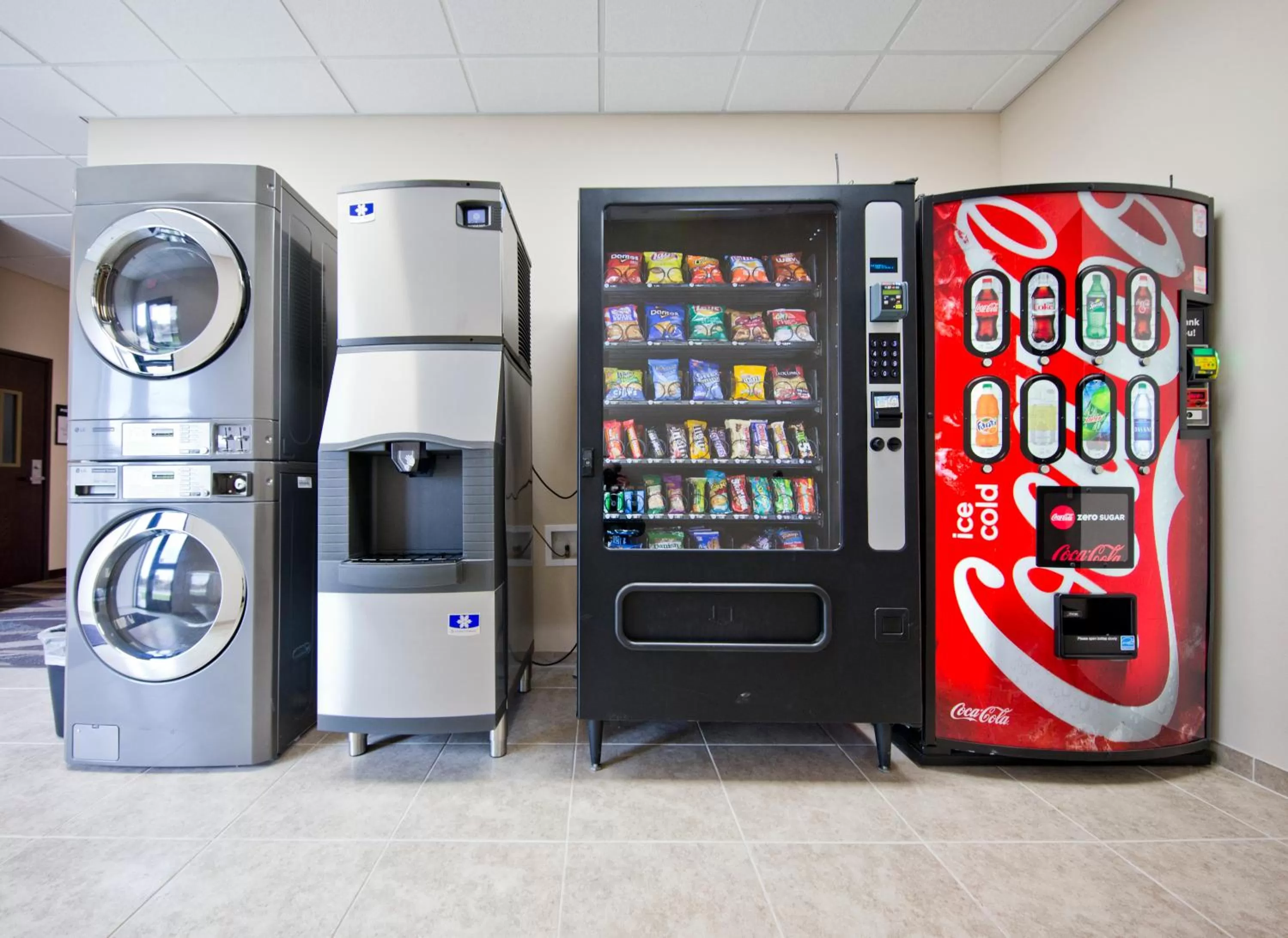 On-site shops in Cobblestone Inn & Suites - Boone