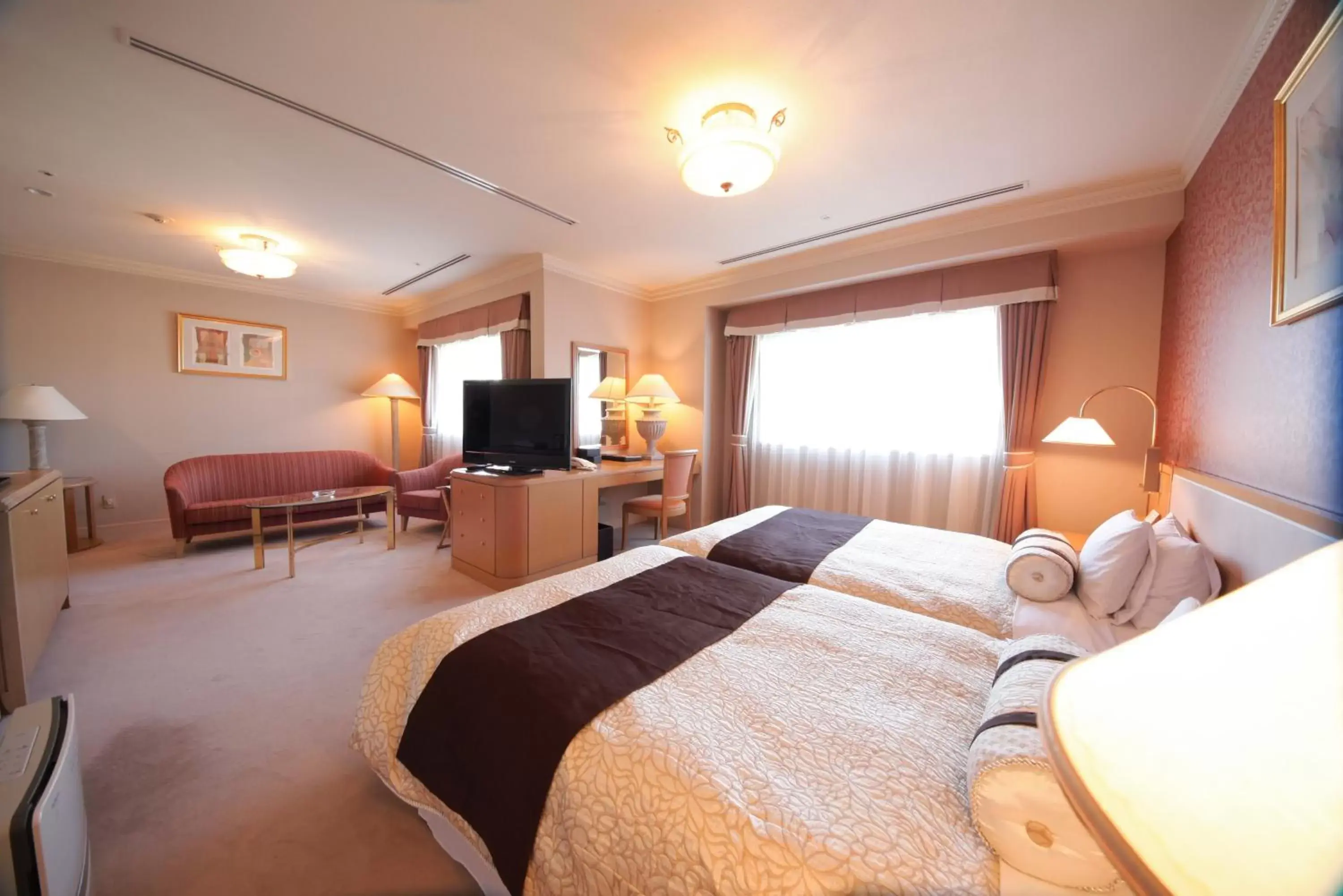 Photo of the whole room in Numazu River Side Hotel