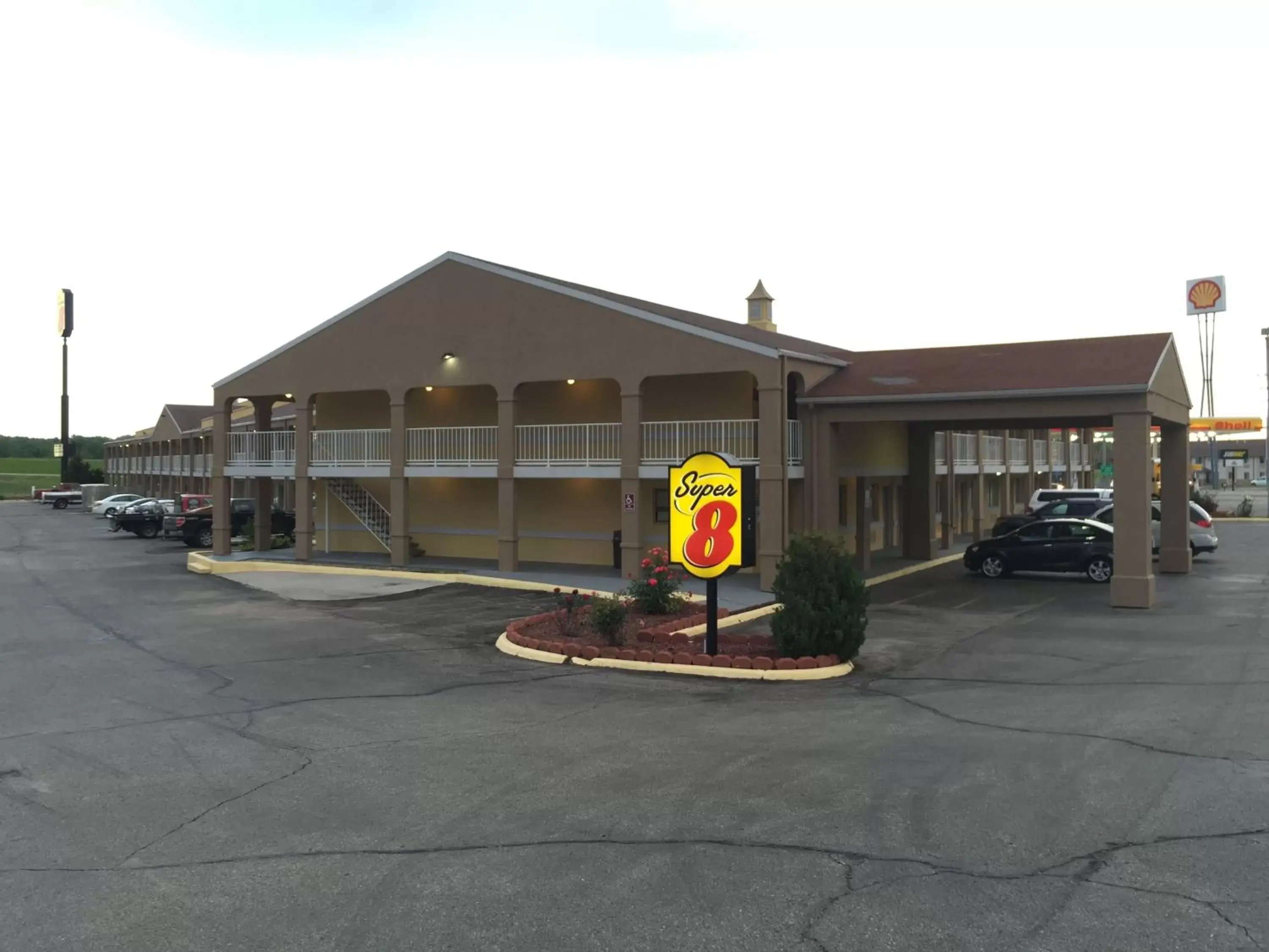 Day, Property Building in Super 8 by Wyndham Junction City