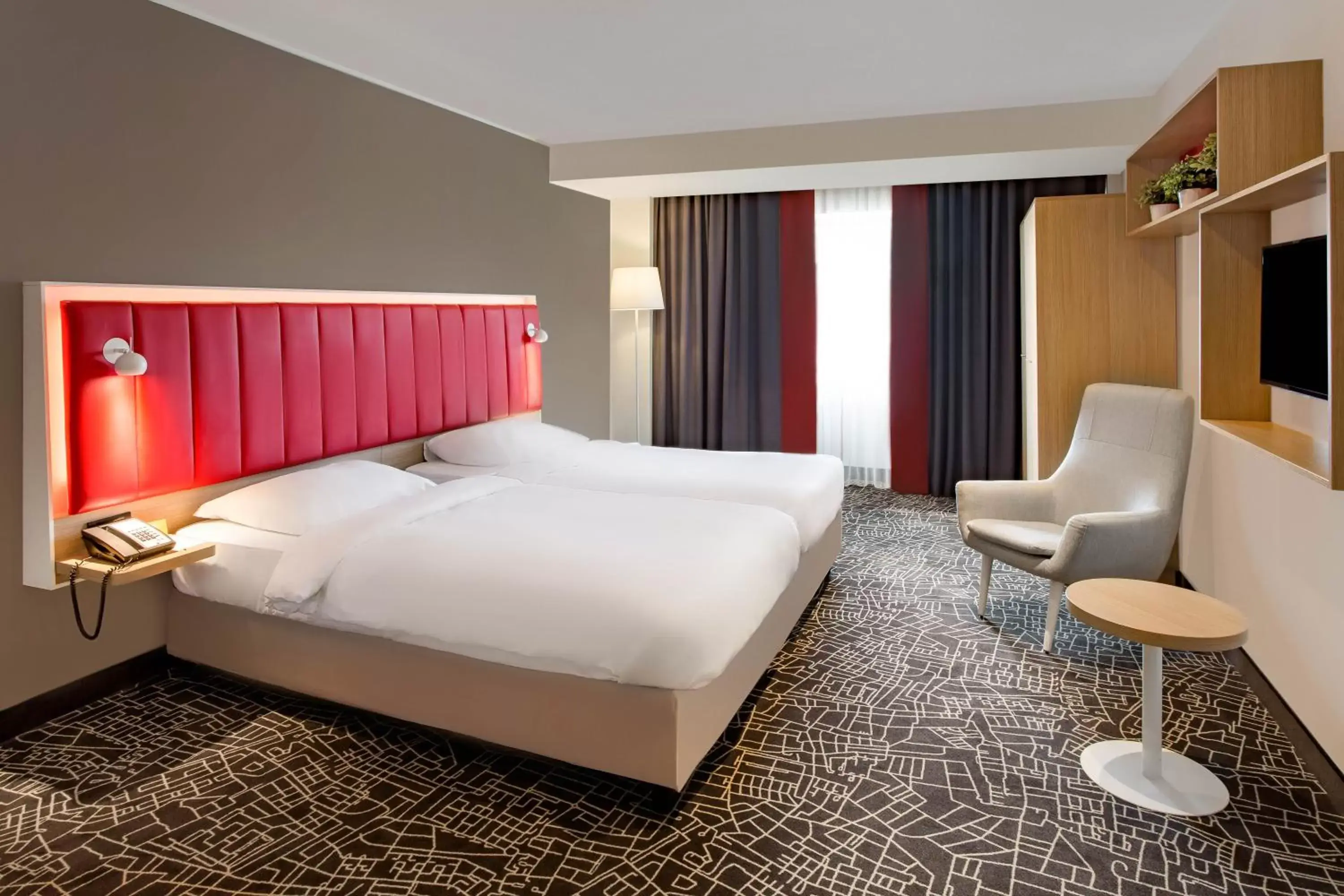 Bed in Park Inn by Radisson Bucharest Hotel & Residence