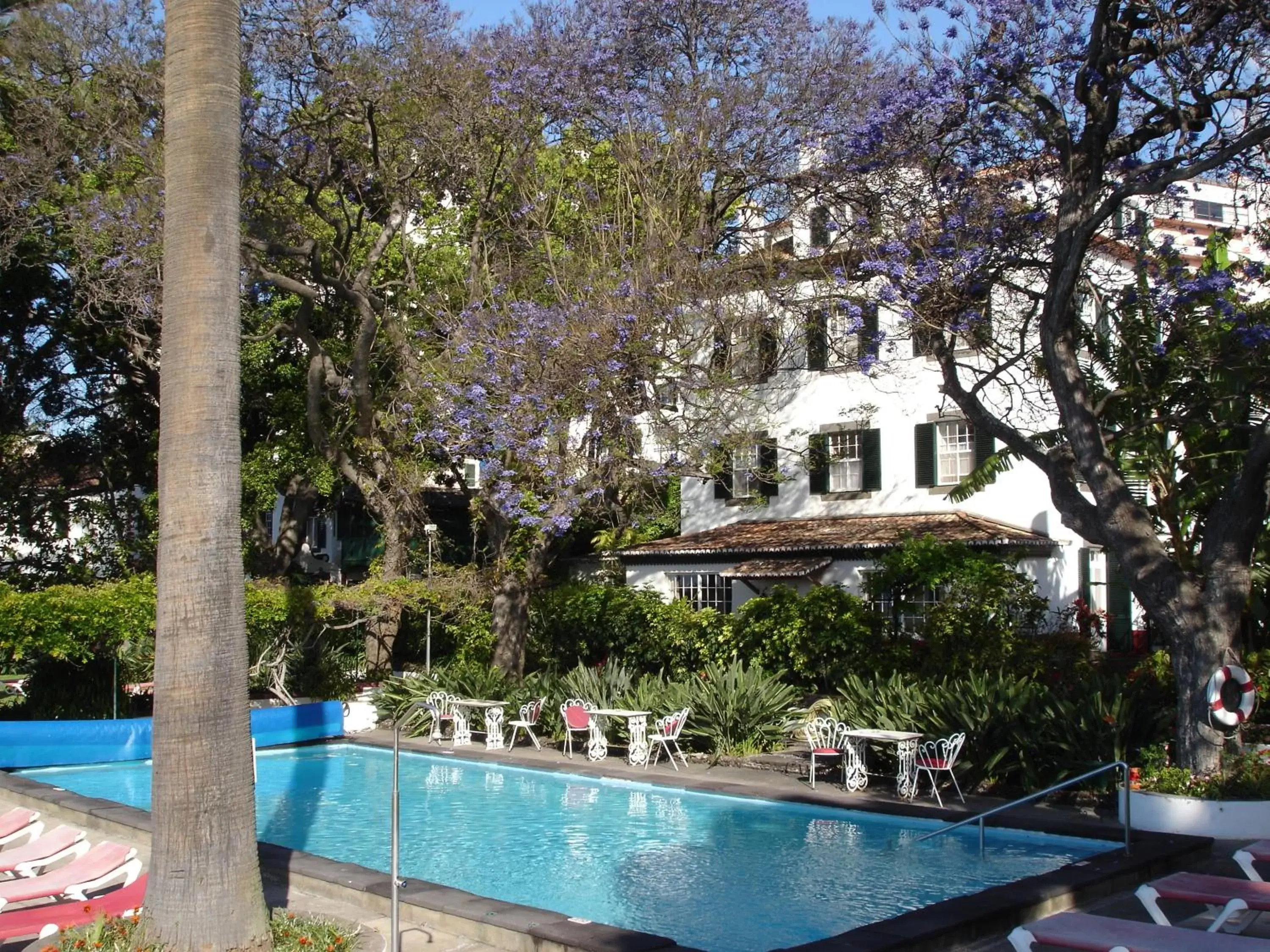 Garden, Swimming Pool in Quinta Da Penha De Franca