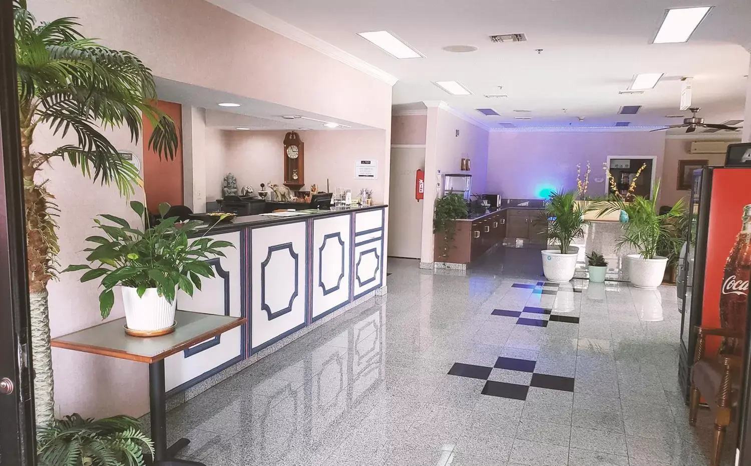 Lobby or reception, Lobby/Reception in Coratel Inn & Suites by Jasper New Braunfels IH-35 EXT 189