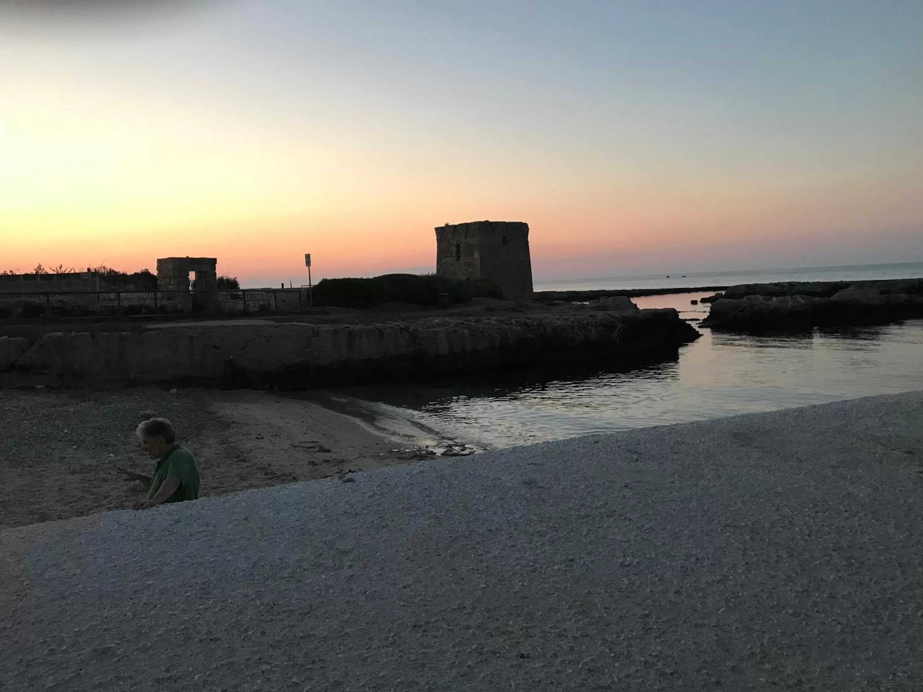 Neighbourhood in Amare il Mare