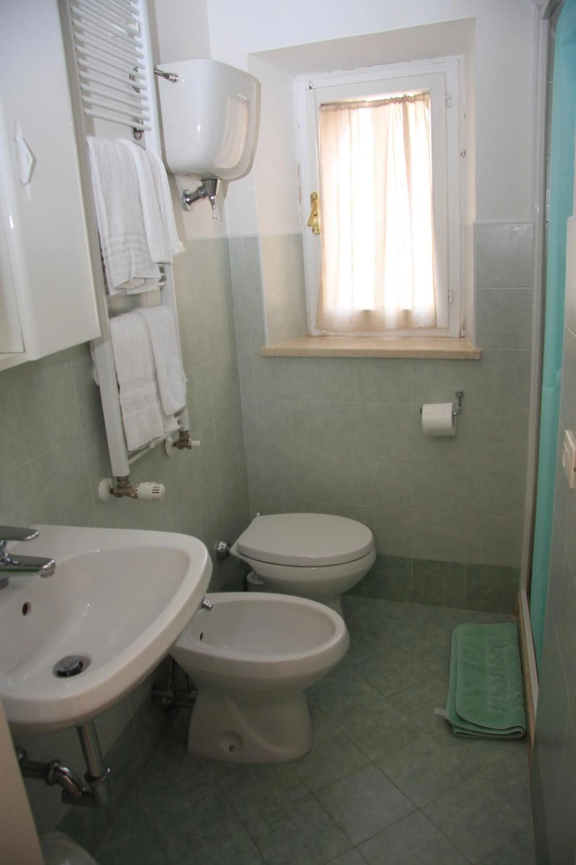 Bathroom in Hotel Morlacchi