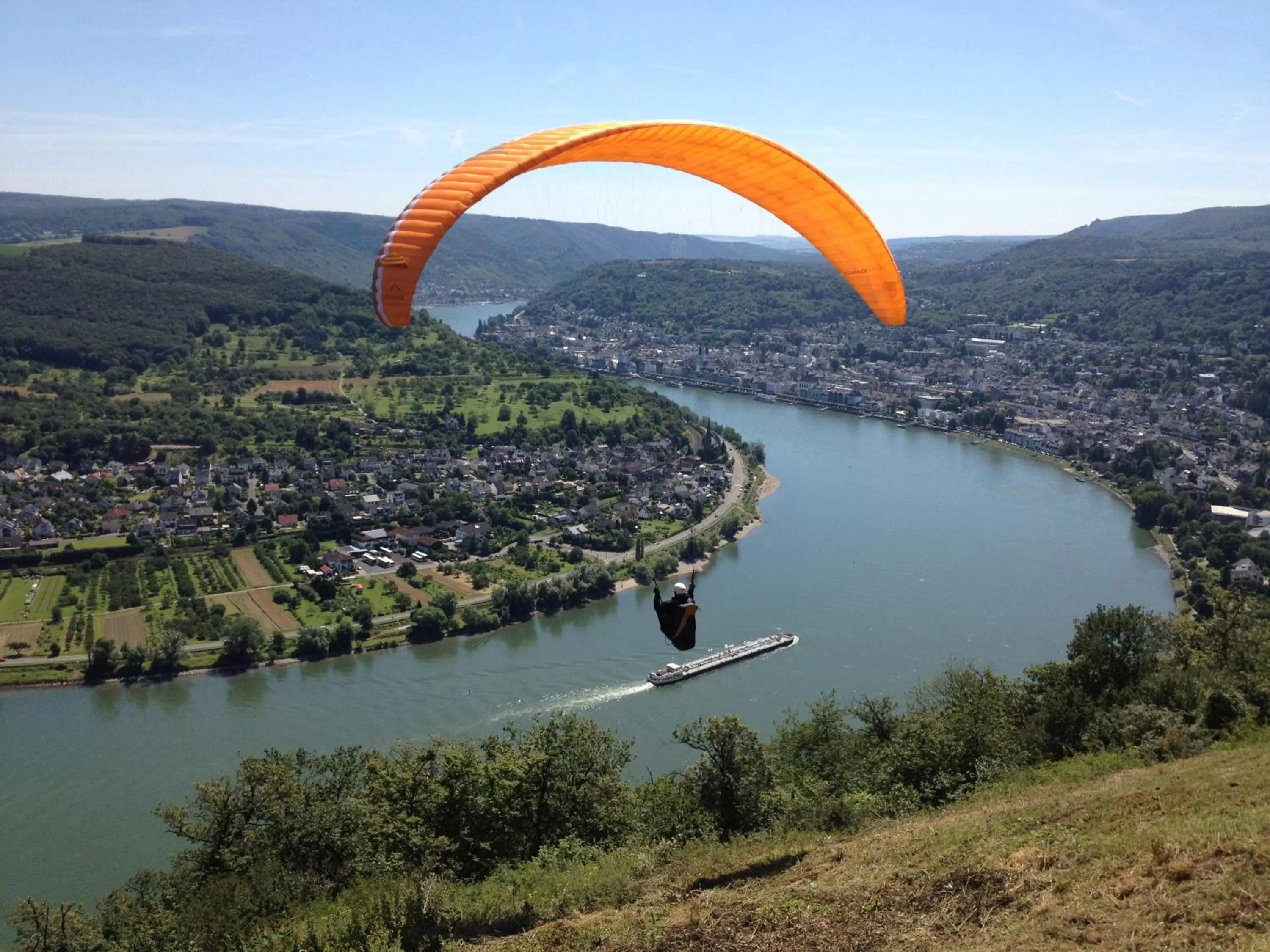 People in Hotel Rheinlust