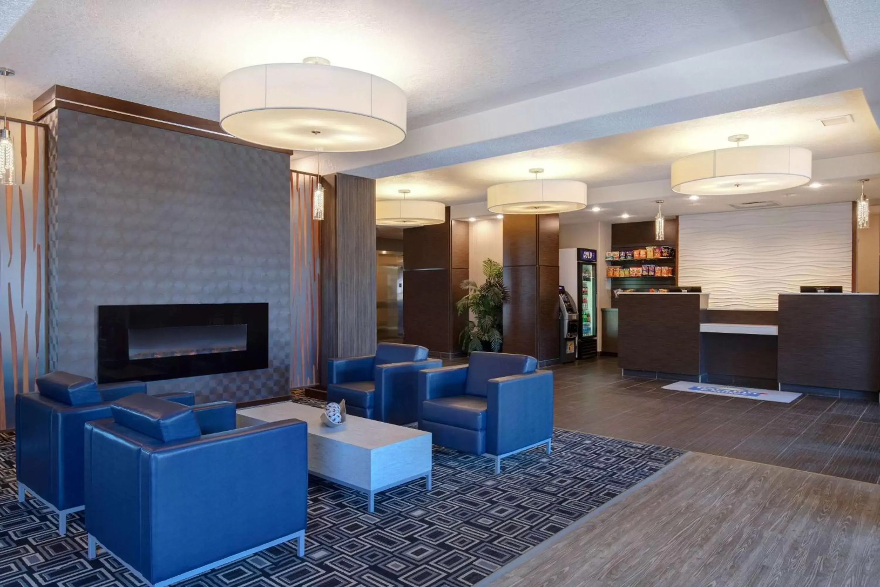 Lobby or reception in Days Inn & Suites by Wyndham Yorkton Lobby or reception in Days Inn & Suites by Wyndham Yorkton