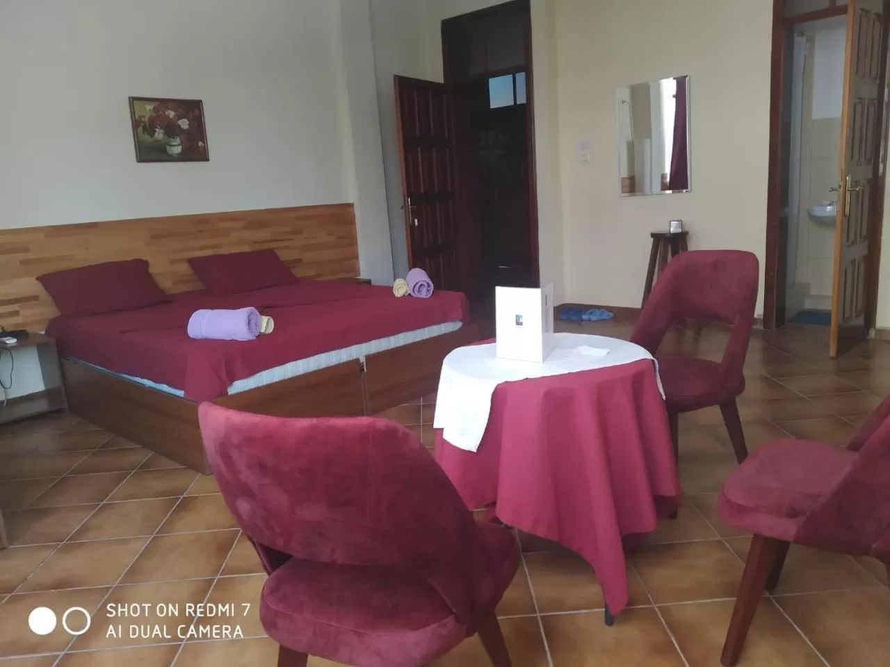 Photo of the whole room in Hotel Kurtabeg