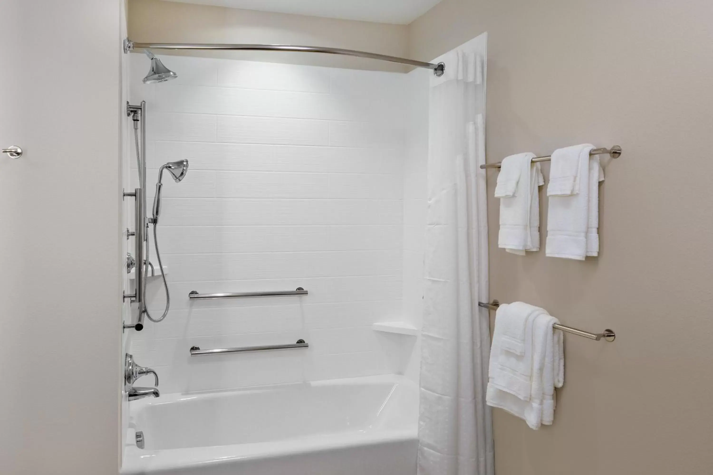 Bathroom in Holiday Inn Express & Suites - Prosser - Yakima Valley Wine, an IHG Hotel