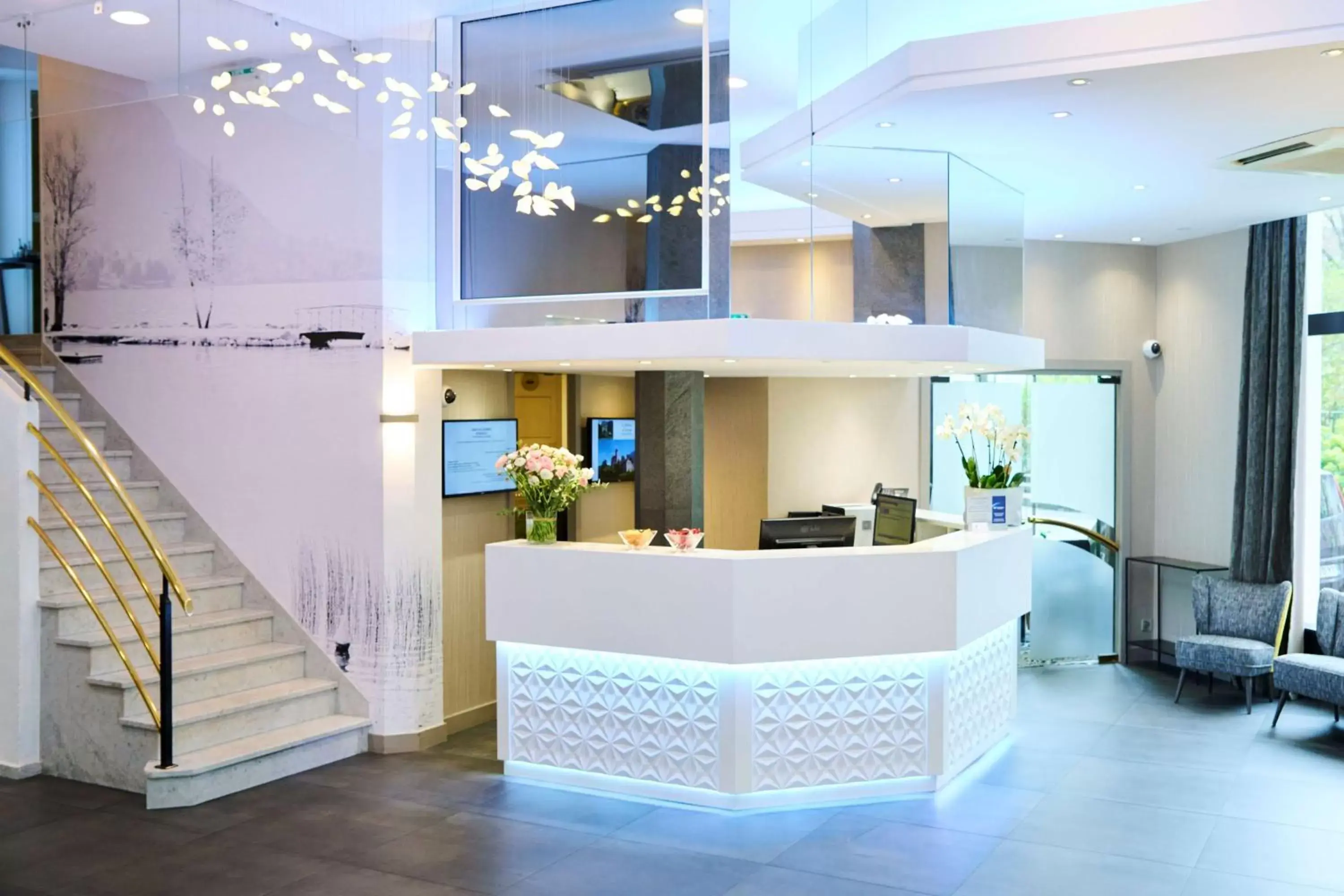 Lobby or reception, Lobby/Reception in Best Western Plus Hotel Carlton Annecy