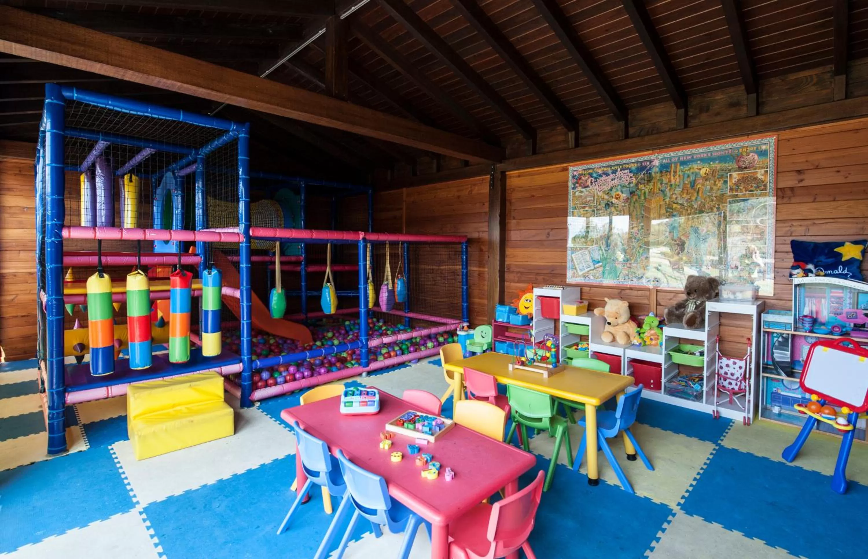 Children play ground in Mas Tapiolas