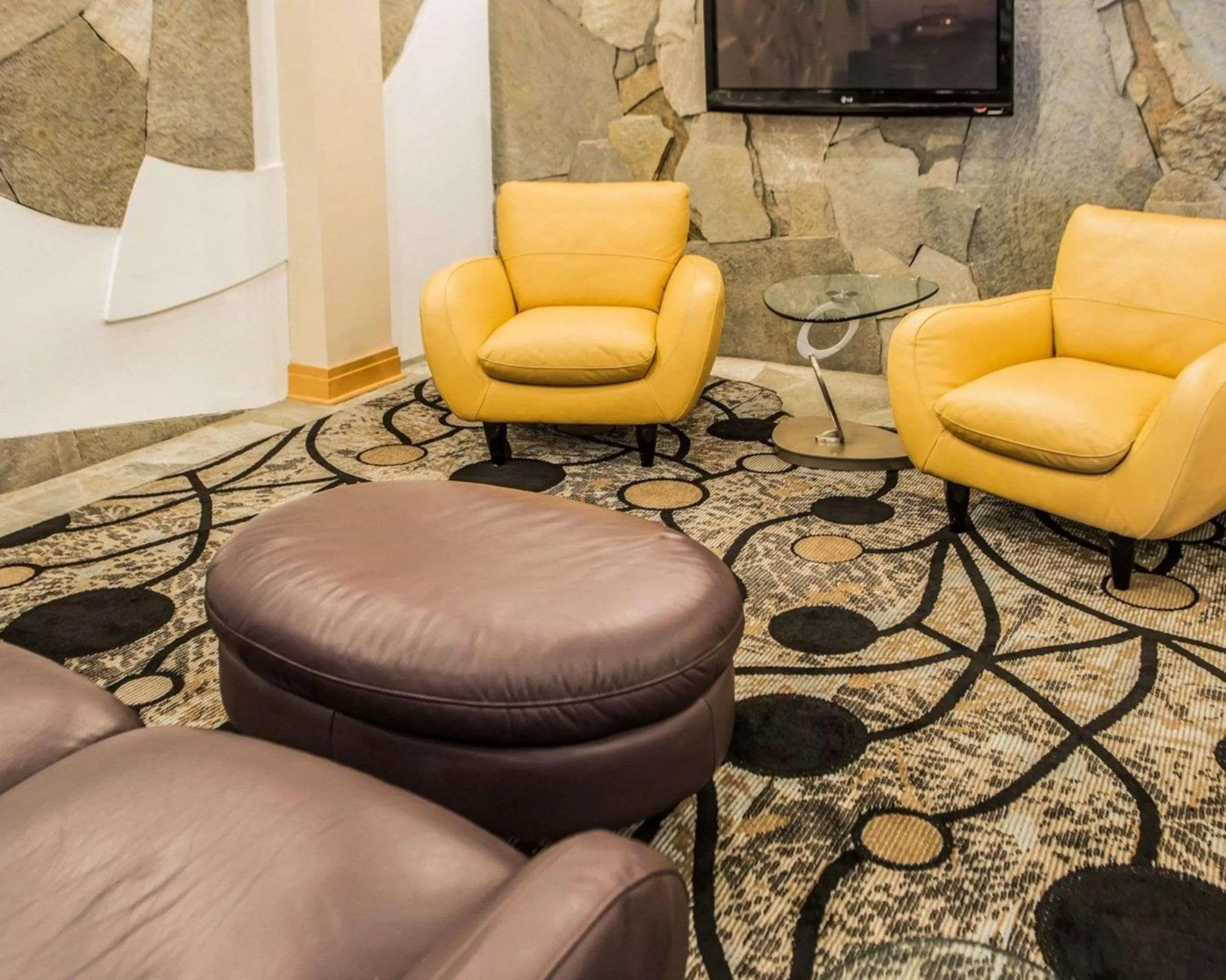 Lobby or reception in Comfort Suites Monroeville - Pittsburgh East