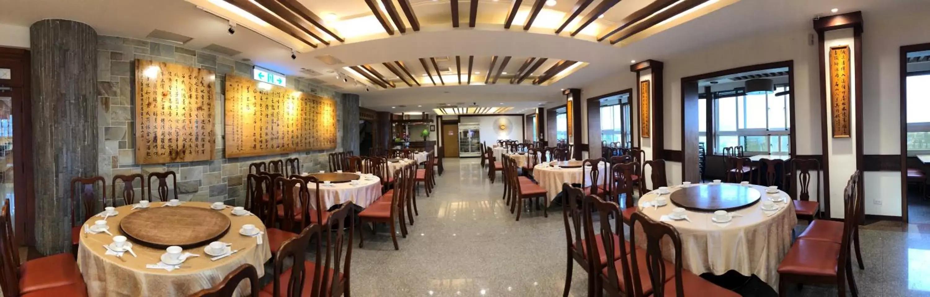 Restaurant/places to eat in Ginkgo Hotel Restaurant/places to eat in Ginkgo Hotel