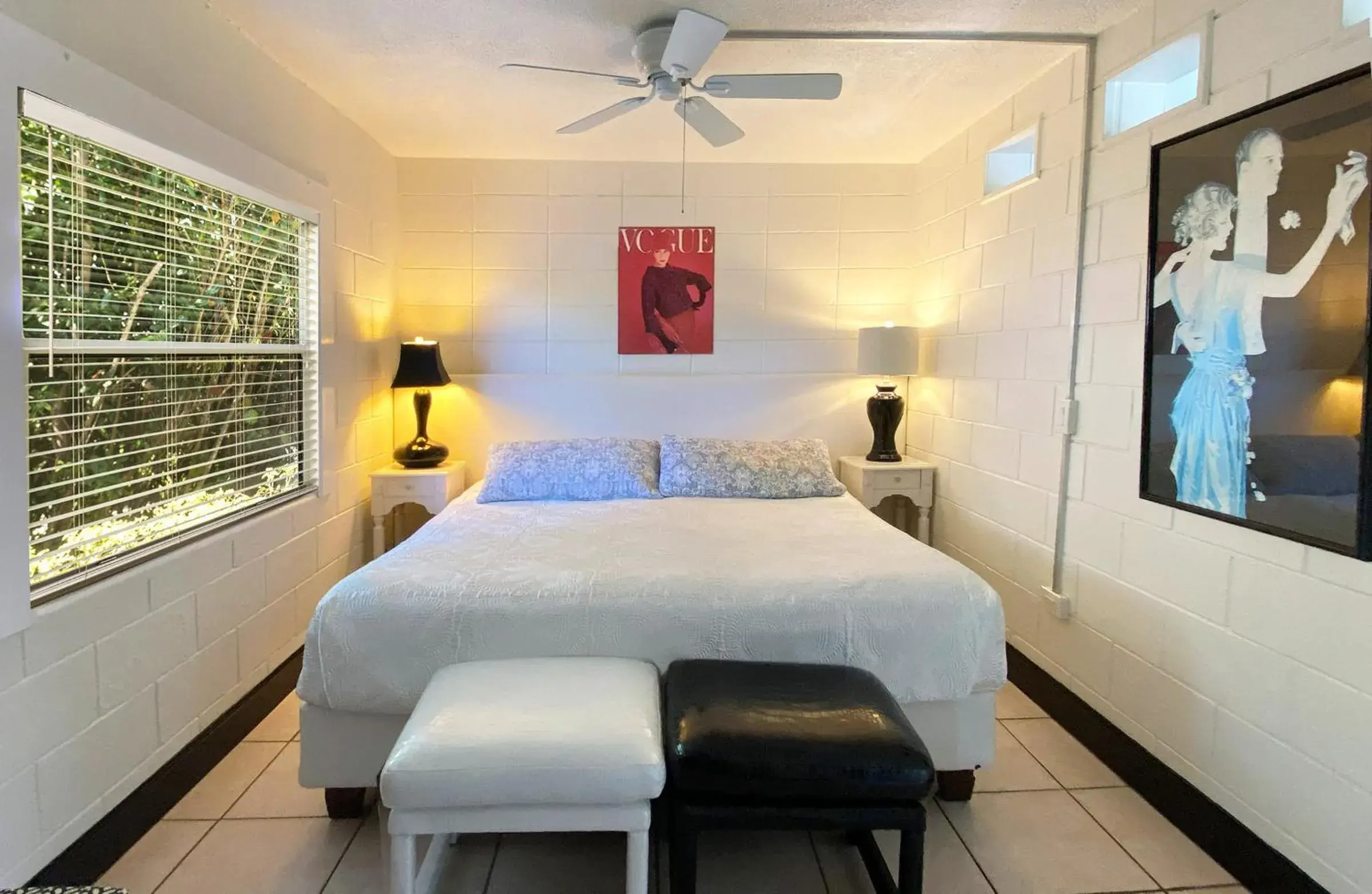 Bed in South Beach Place - Vero Beach