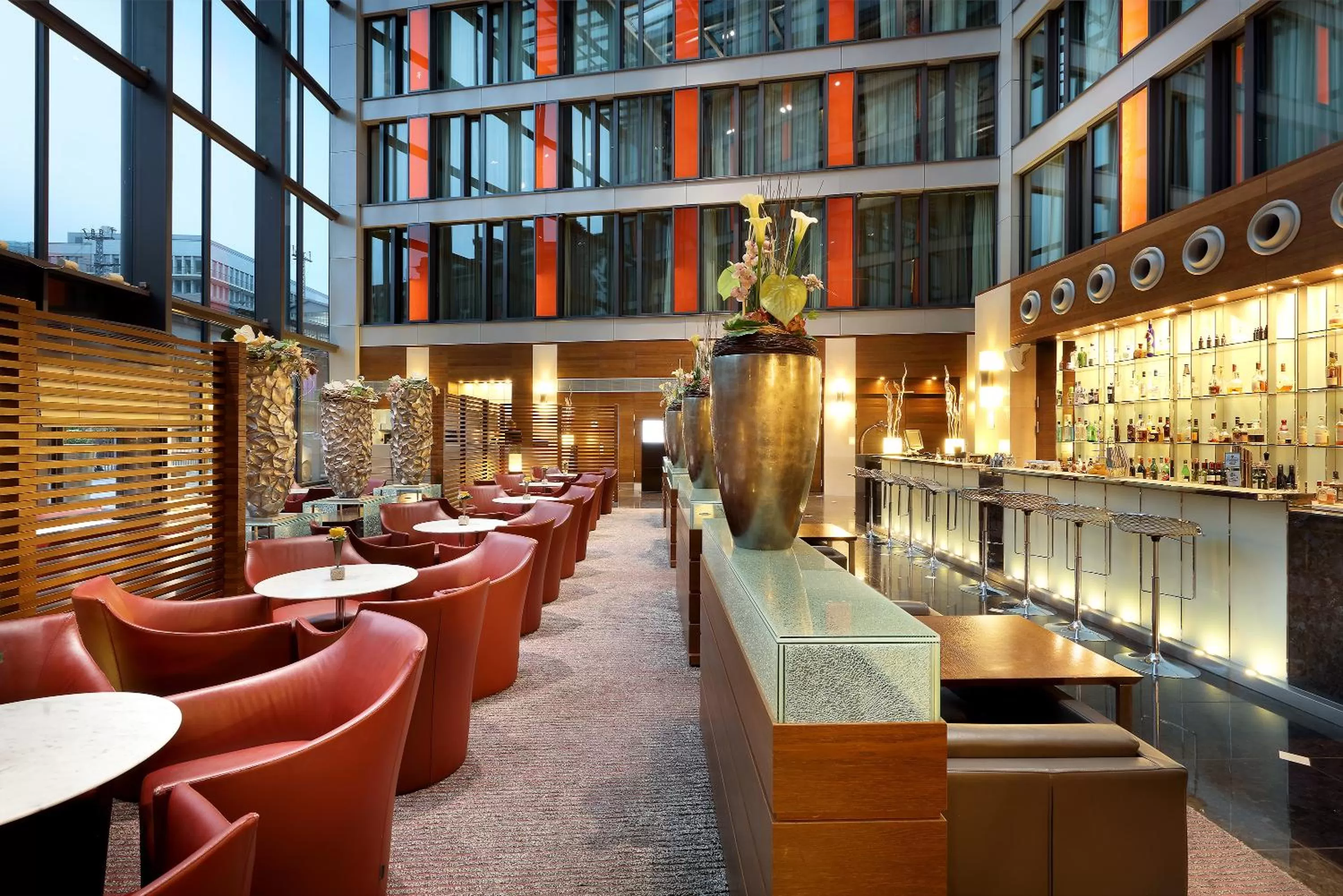 Lounge or bar in Eurostars Berlin