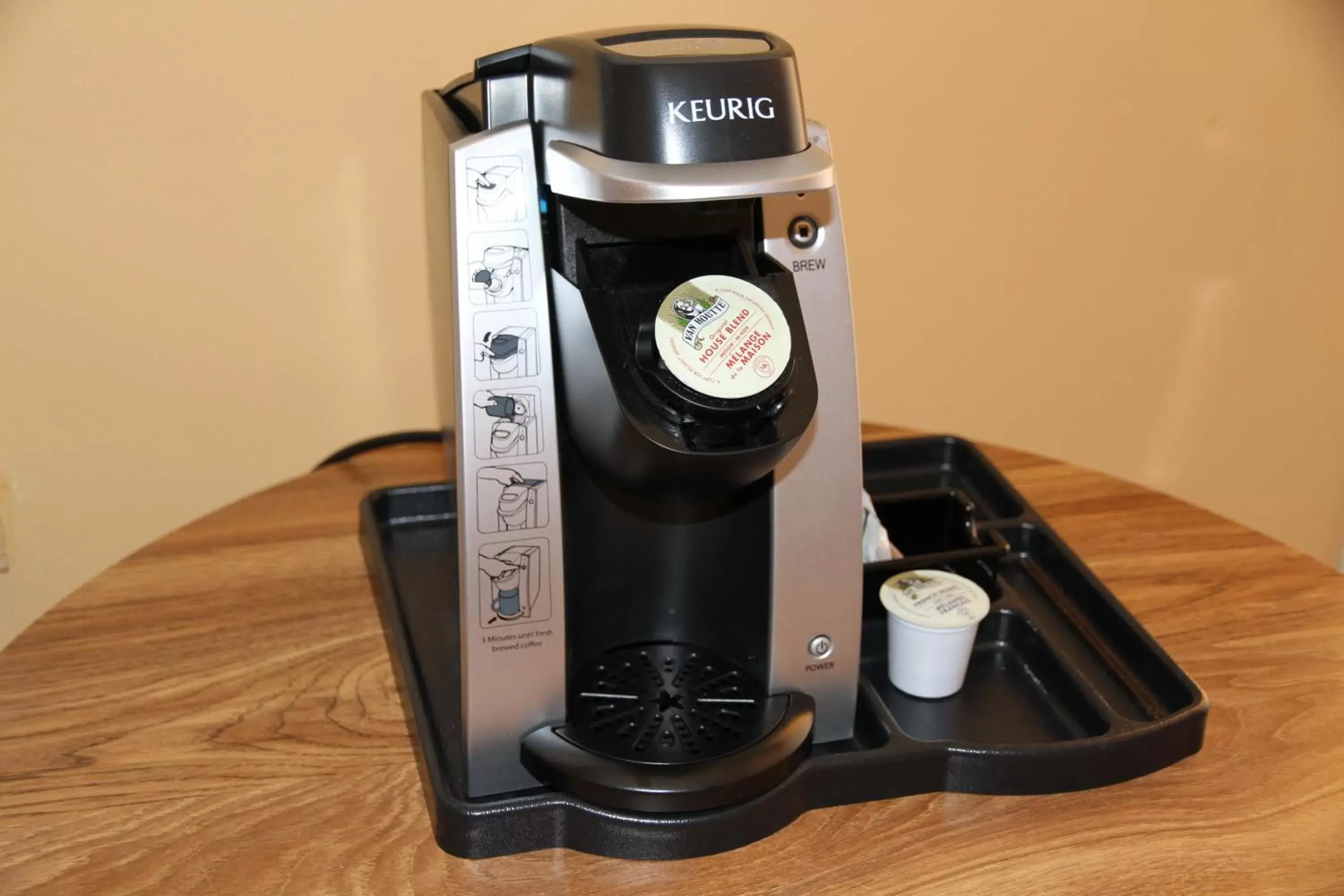 Coffee/Tea Facilities in Waterfront Inn