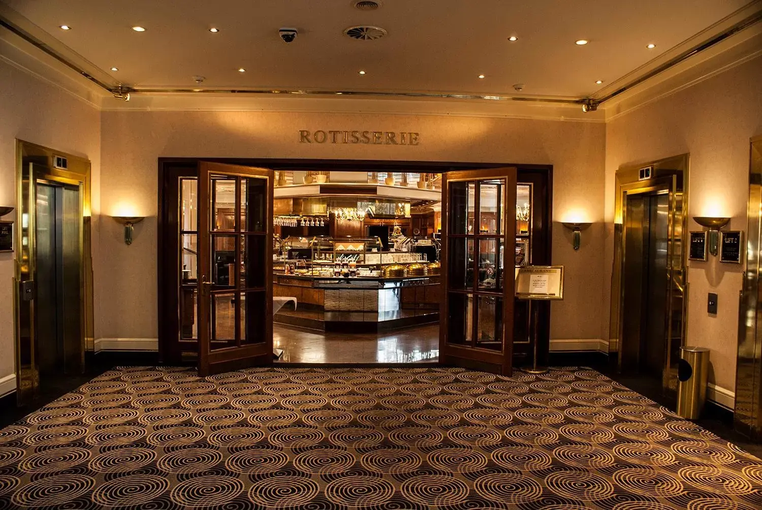 Restaurant/places to eat in Best Western Plus Plaza Hotel Darmstadt