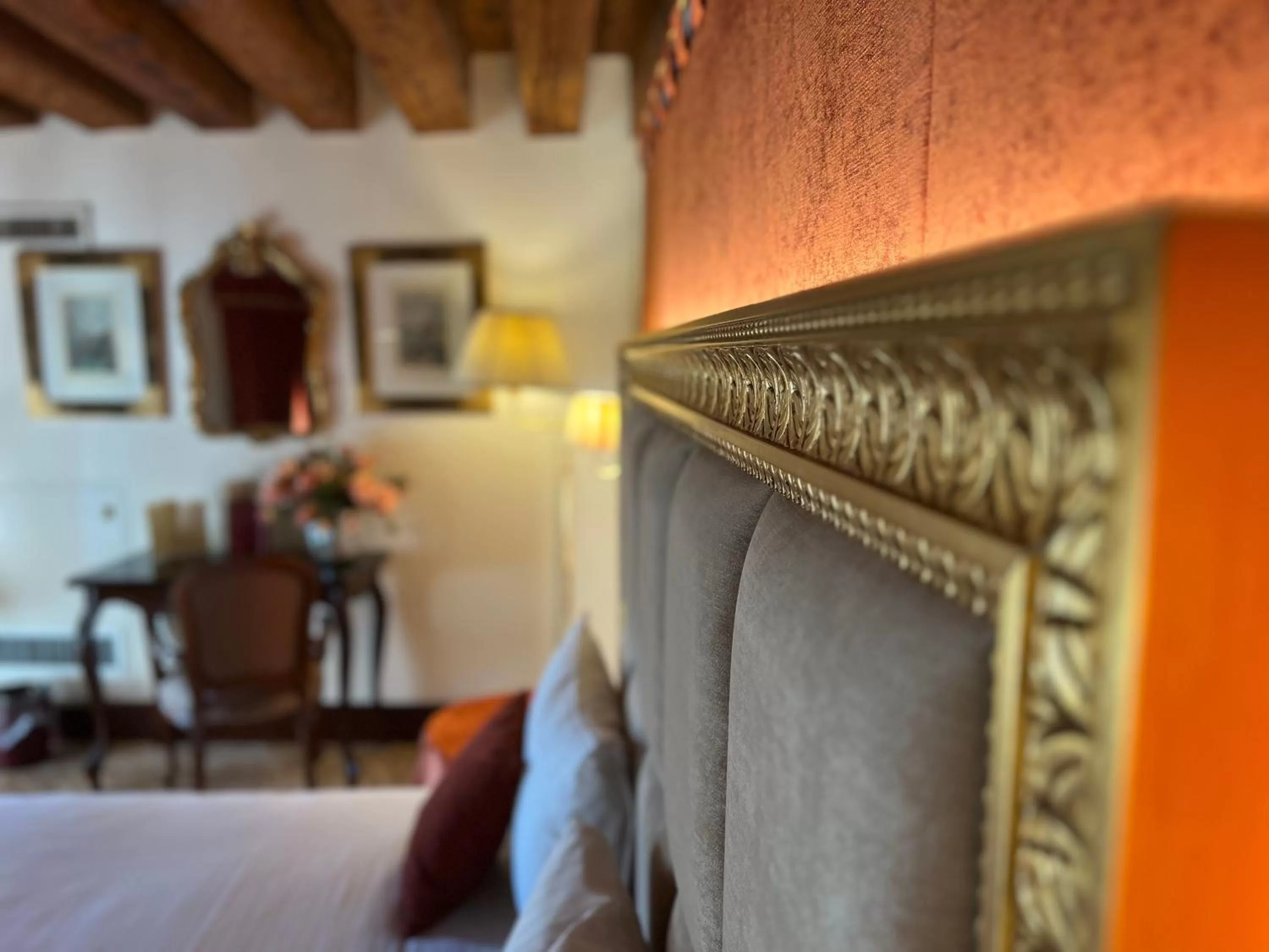 Decorative detail, Bed in Ruzzini Palace Hotel