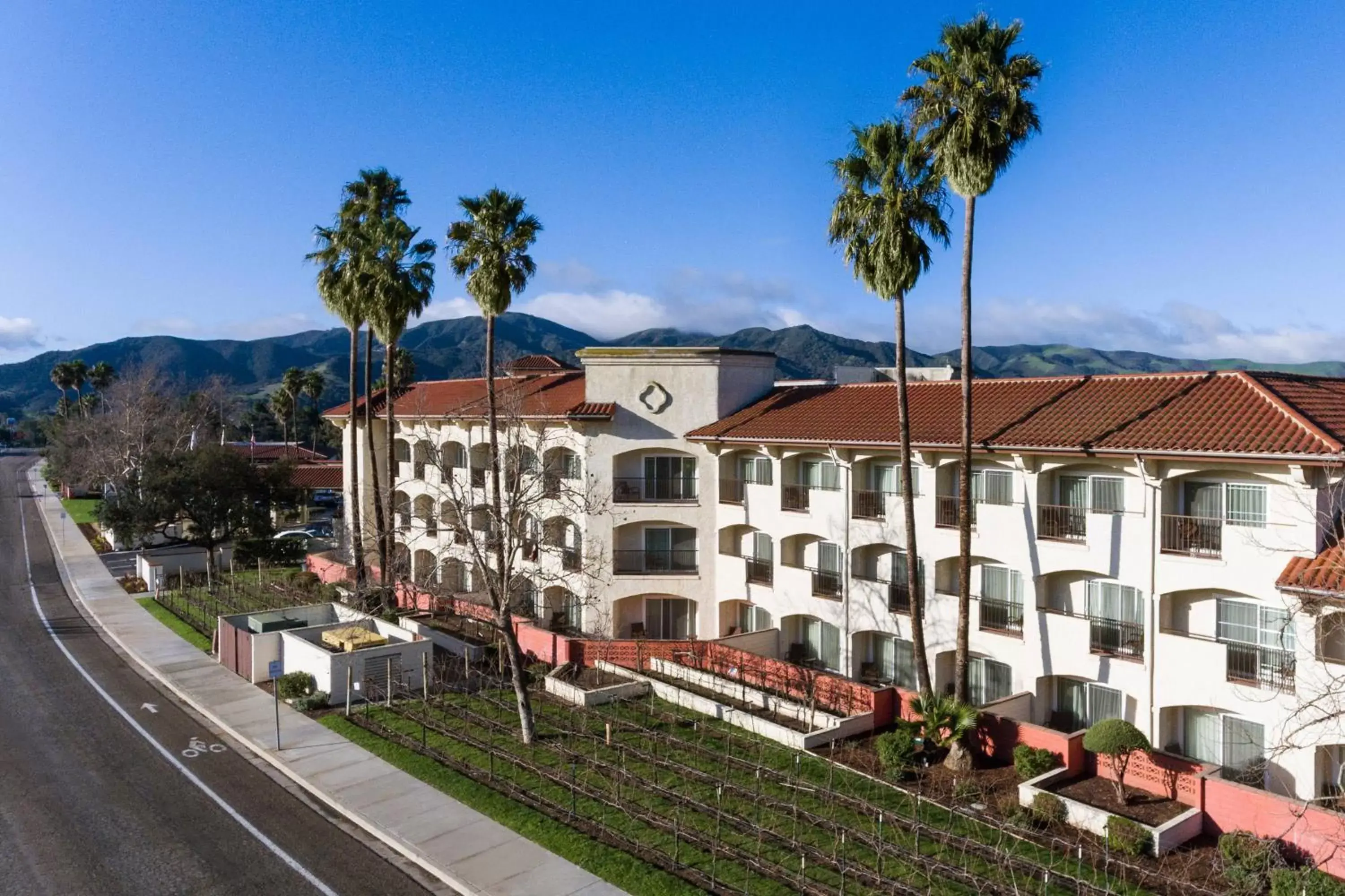 Property building in Santa Ynez Valley Marriott