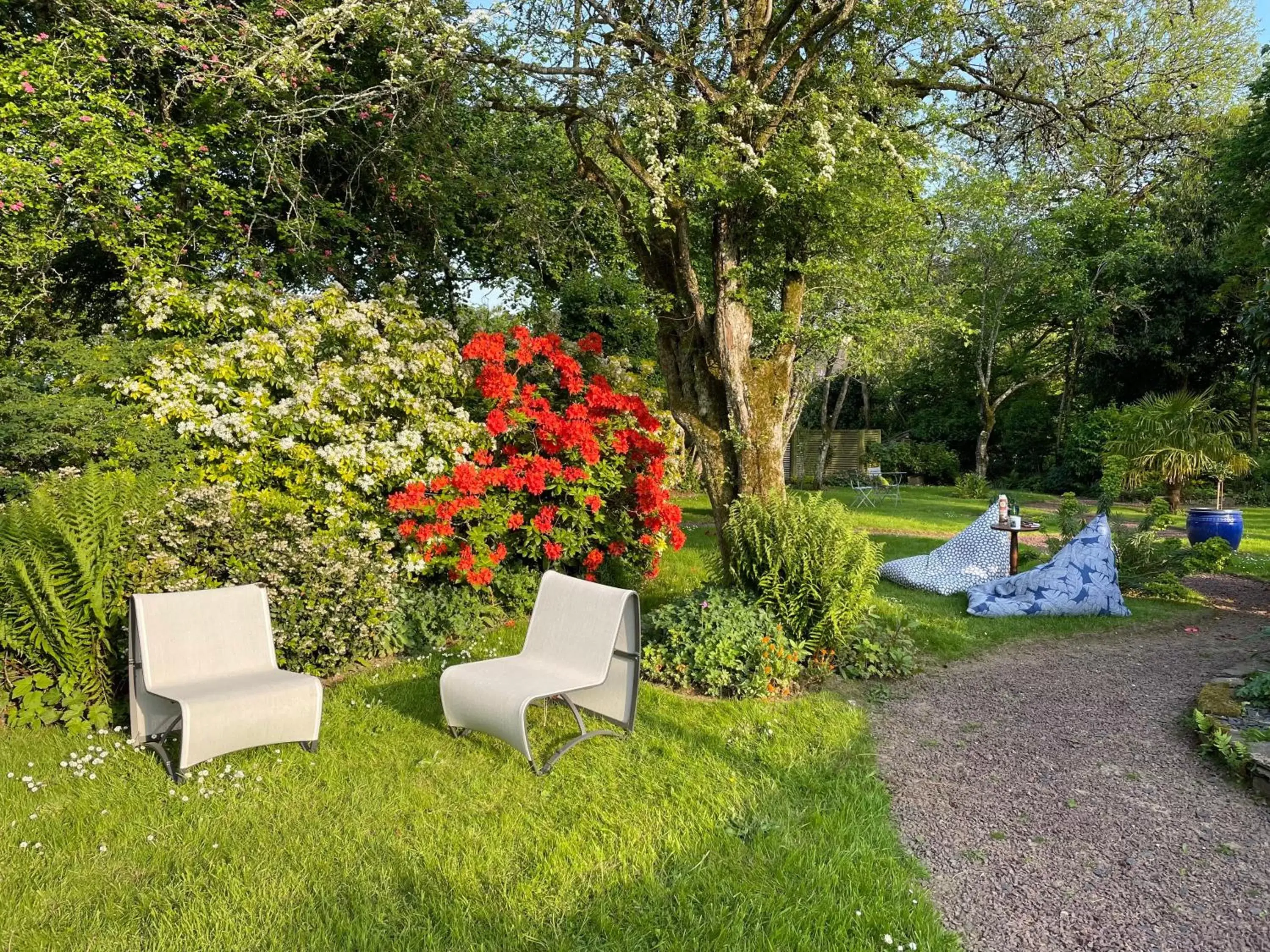 Garden in La Corne de Cerf, Forêt de Brocéliande