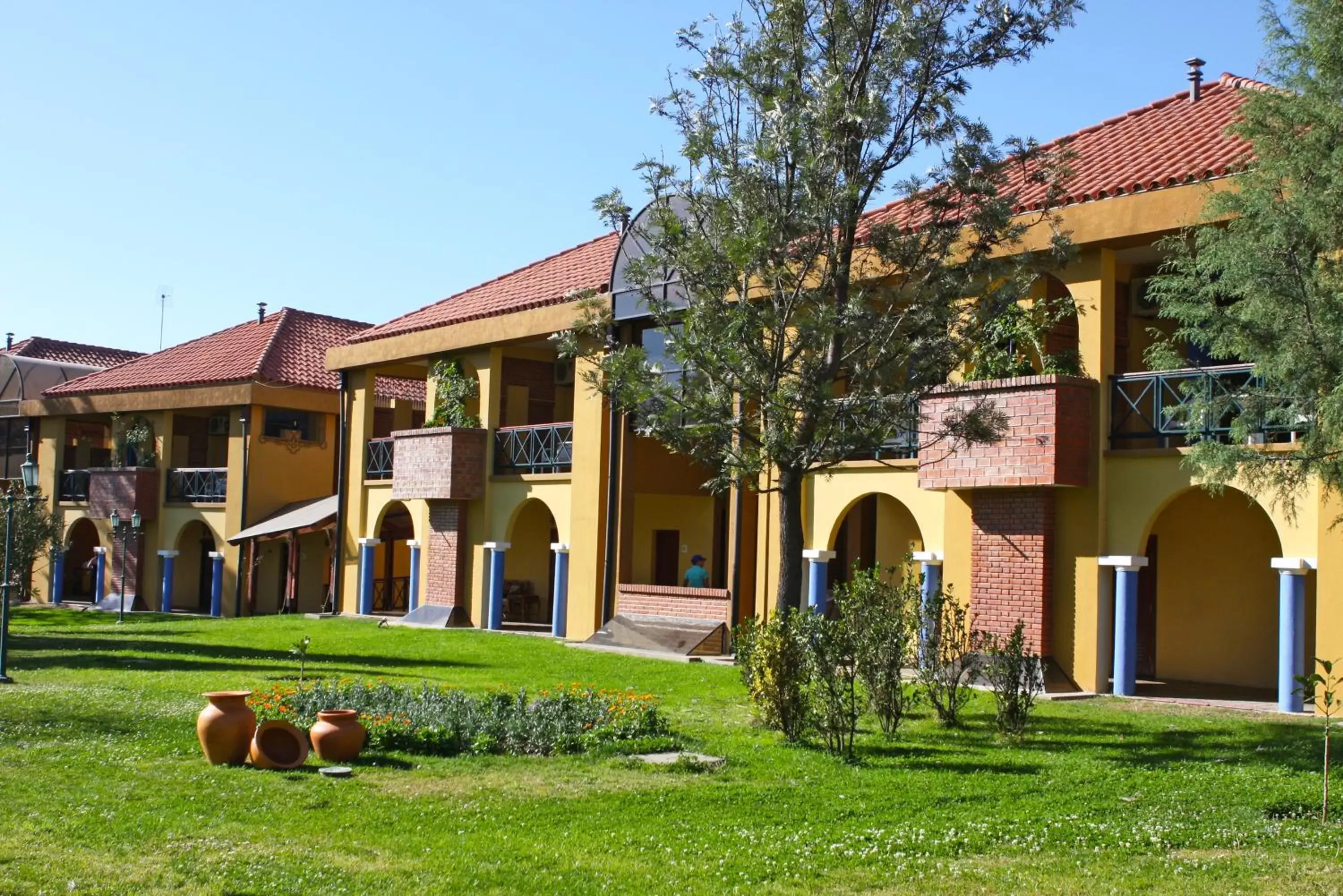 Patio, Property Building in Hotel Los Parrales