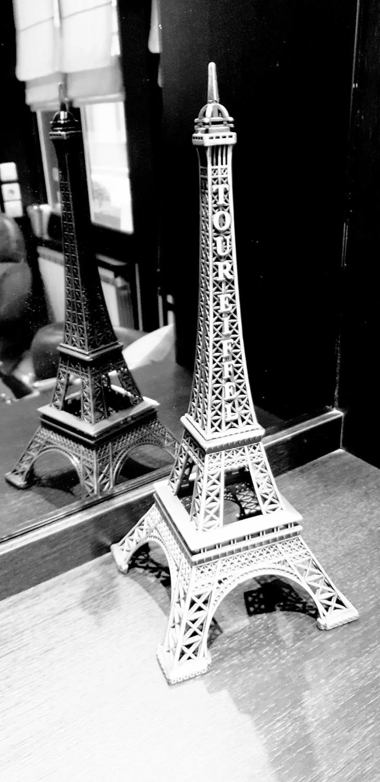 Hotel de la Paix Tour Eiffel