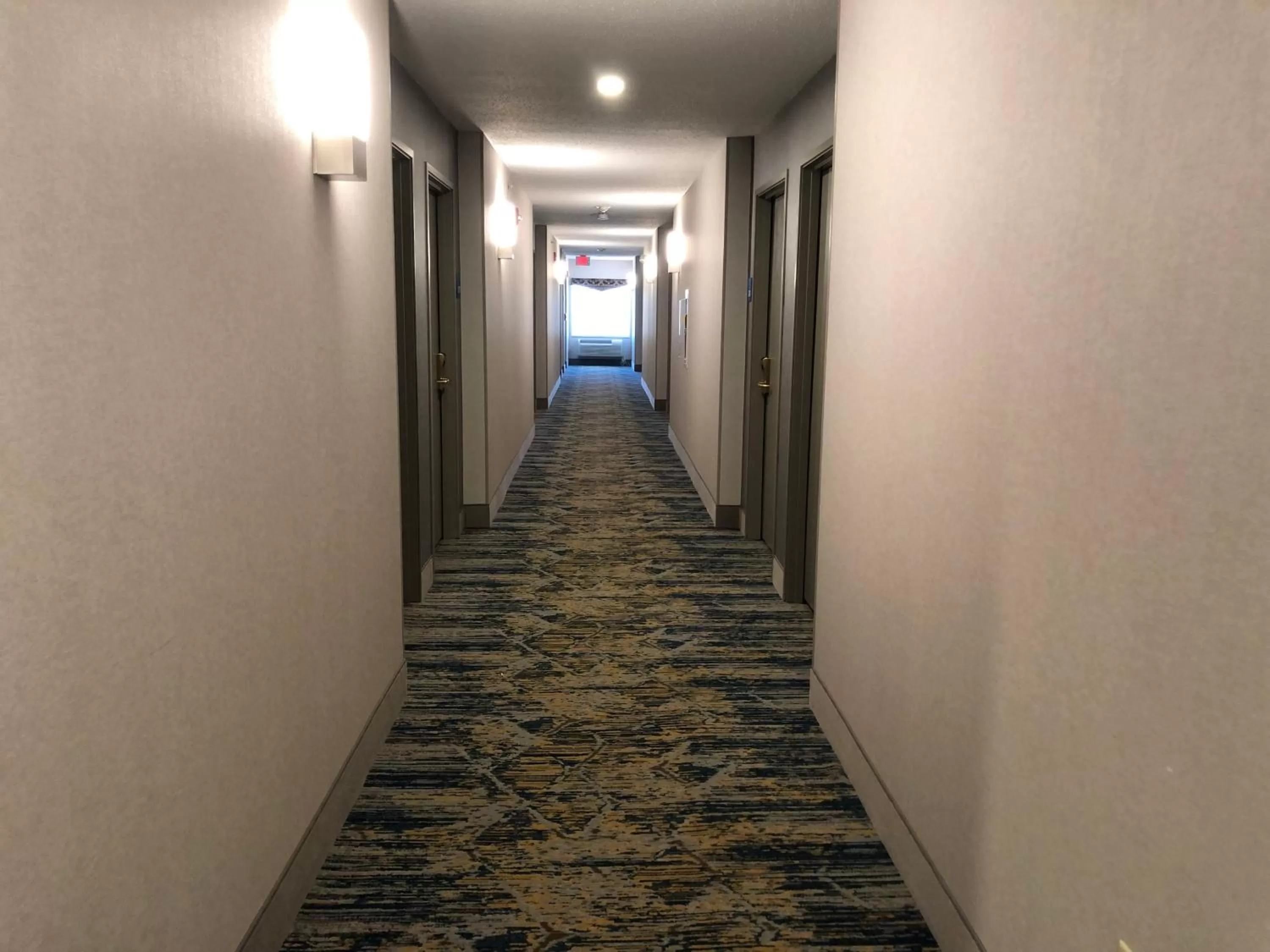 Lobby or reception in Holiday Inn Express & Suites Donegal by IHG