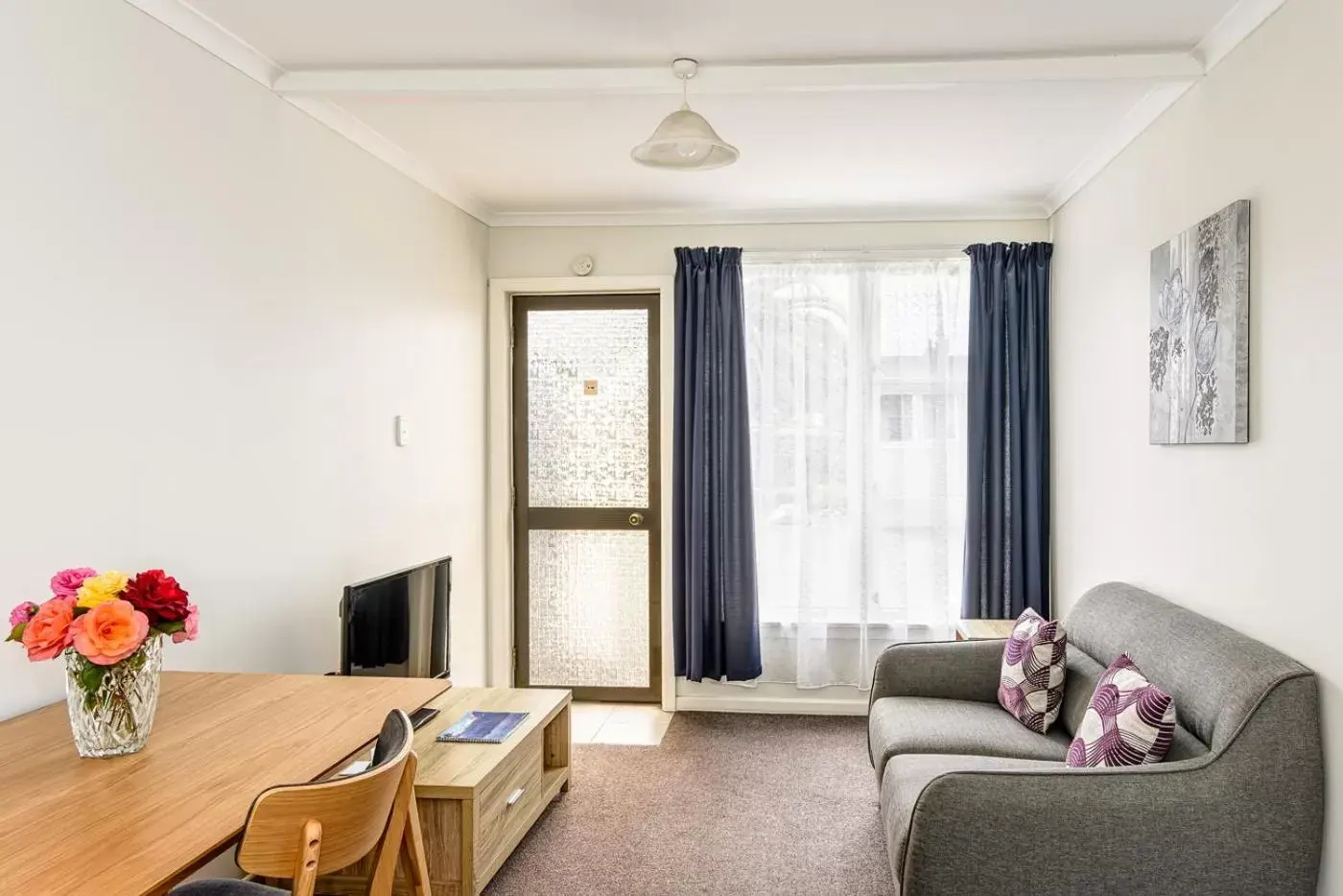 TV and multimedia, Seating Area in Motueka Garden Motel