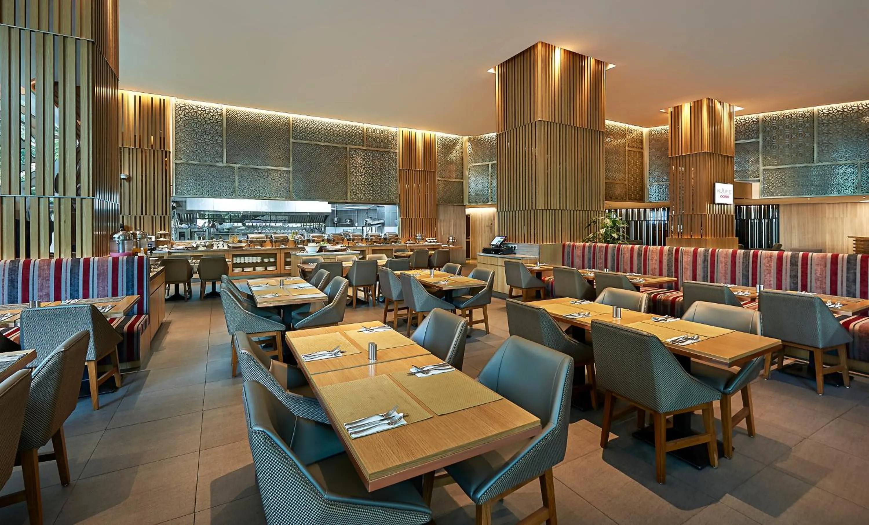 Restaurant/places to eat in Oasia Suites Kuala Lumpur by Far East Hospitality