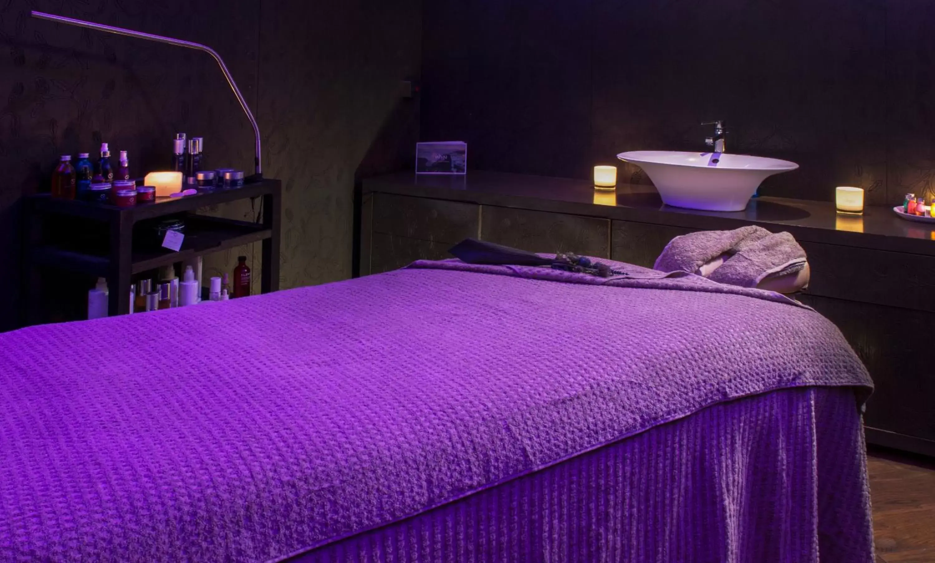 Spa and wellness centre/facilities, Bed in Kimpton - Blythswood Square Hotel, an IHG Hotel