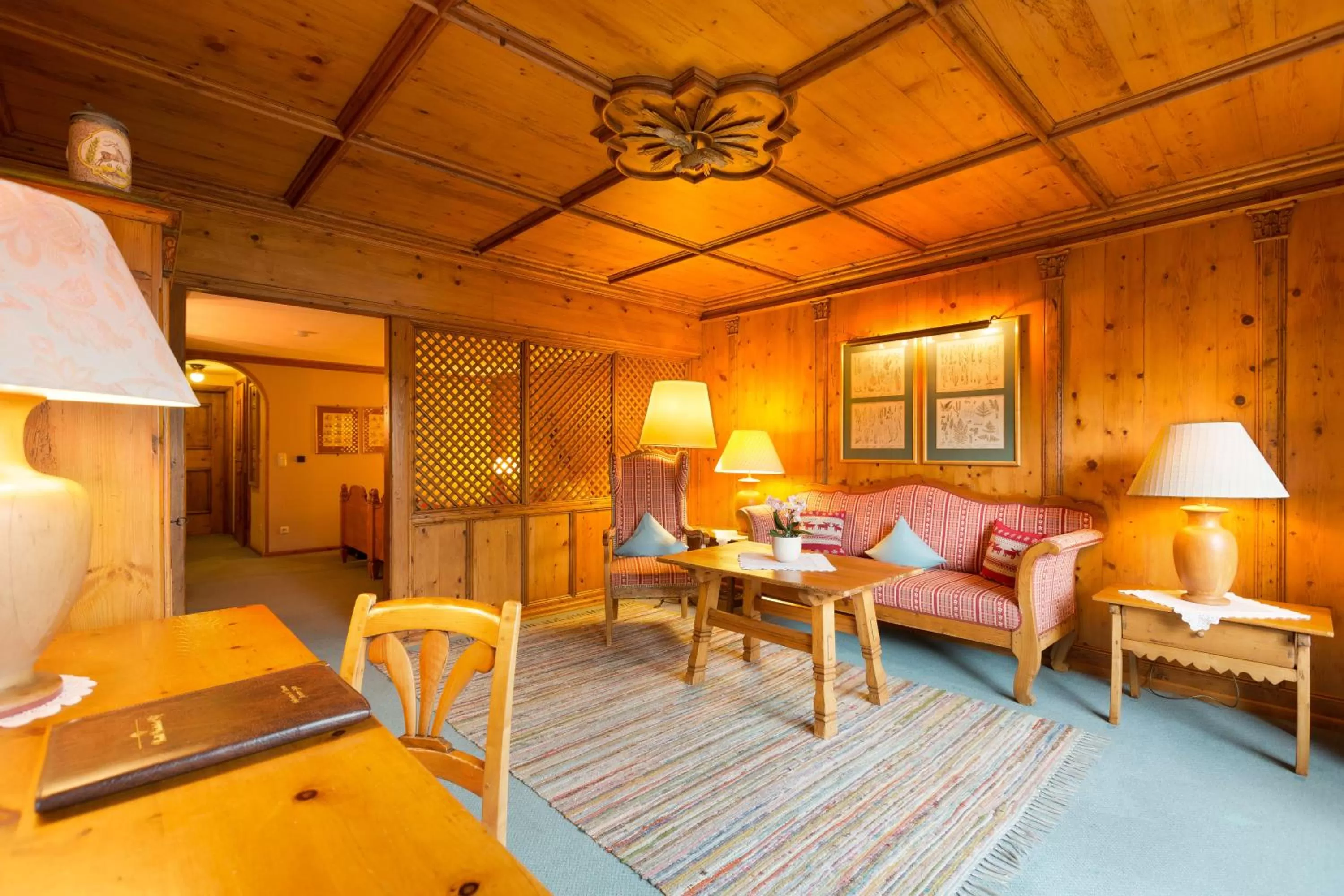 Living room in Reindl's Partenkirchener Hof