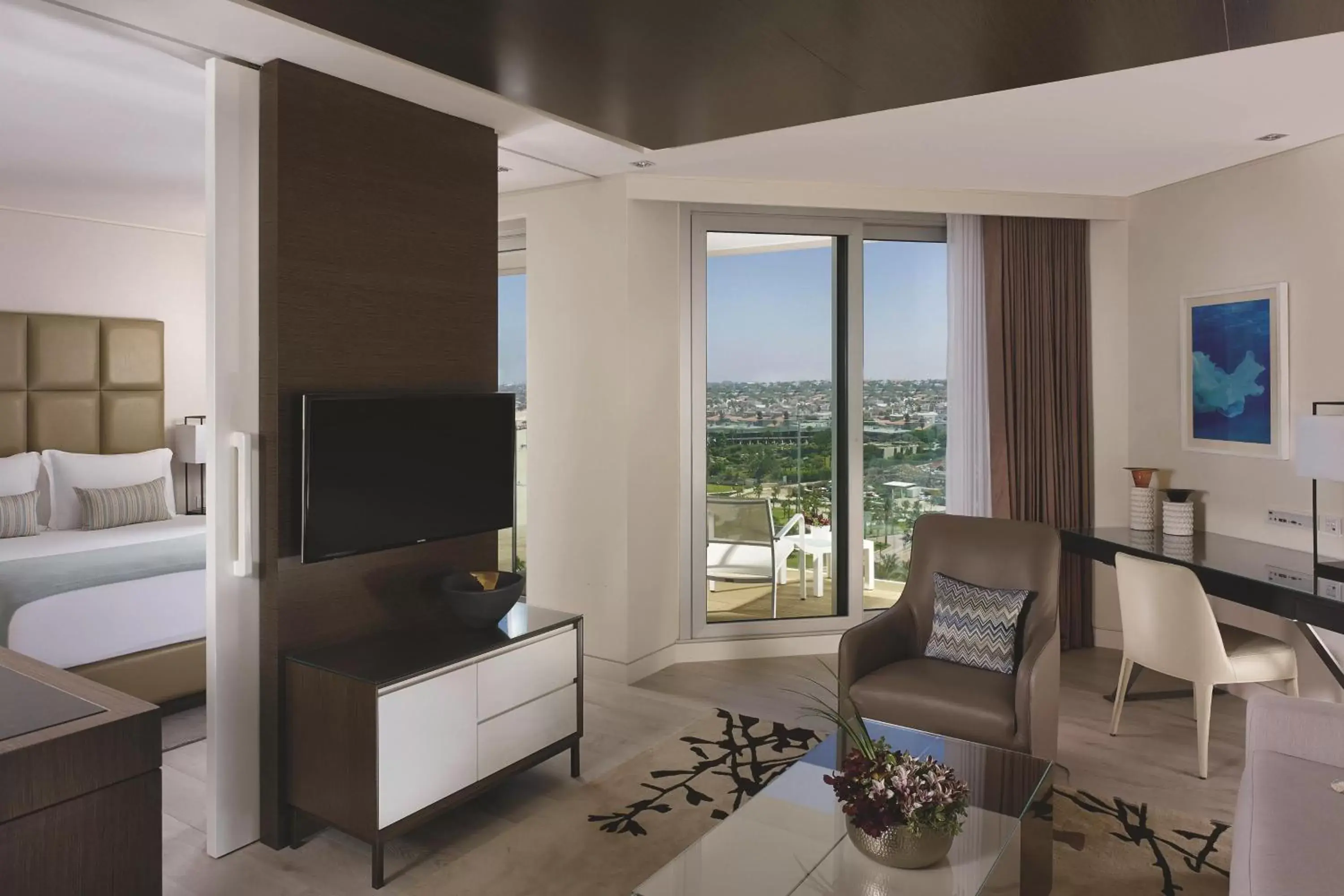 Bedroom, Seating Area in The Ritz-Carlton, Herzliya