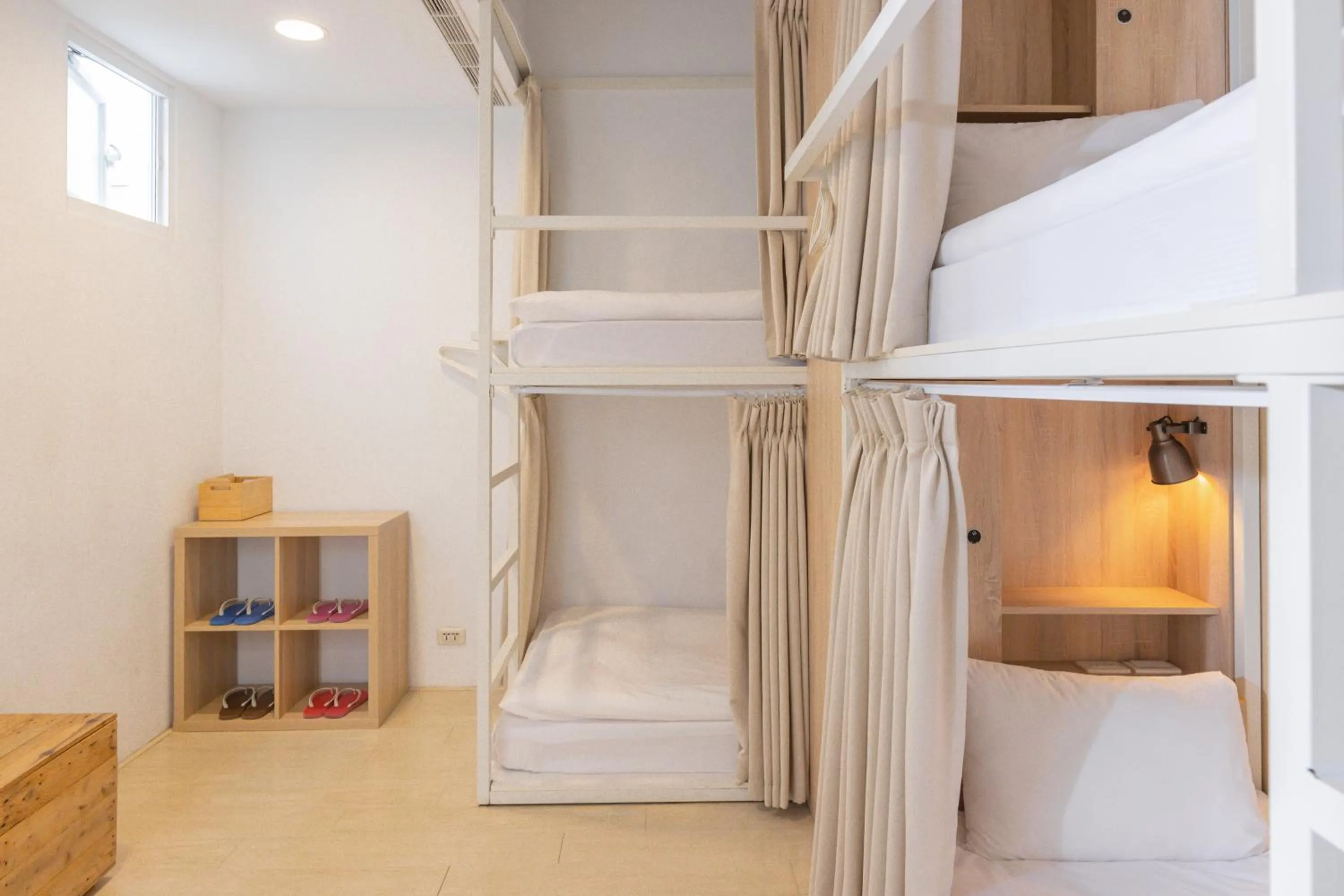 bunk bed, Bed in OwlStay Flip Flop Hostel - Garden