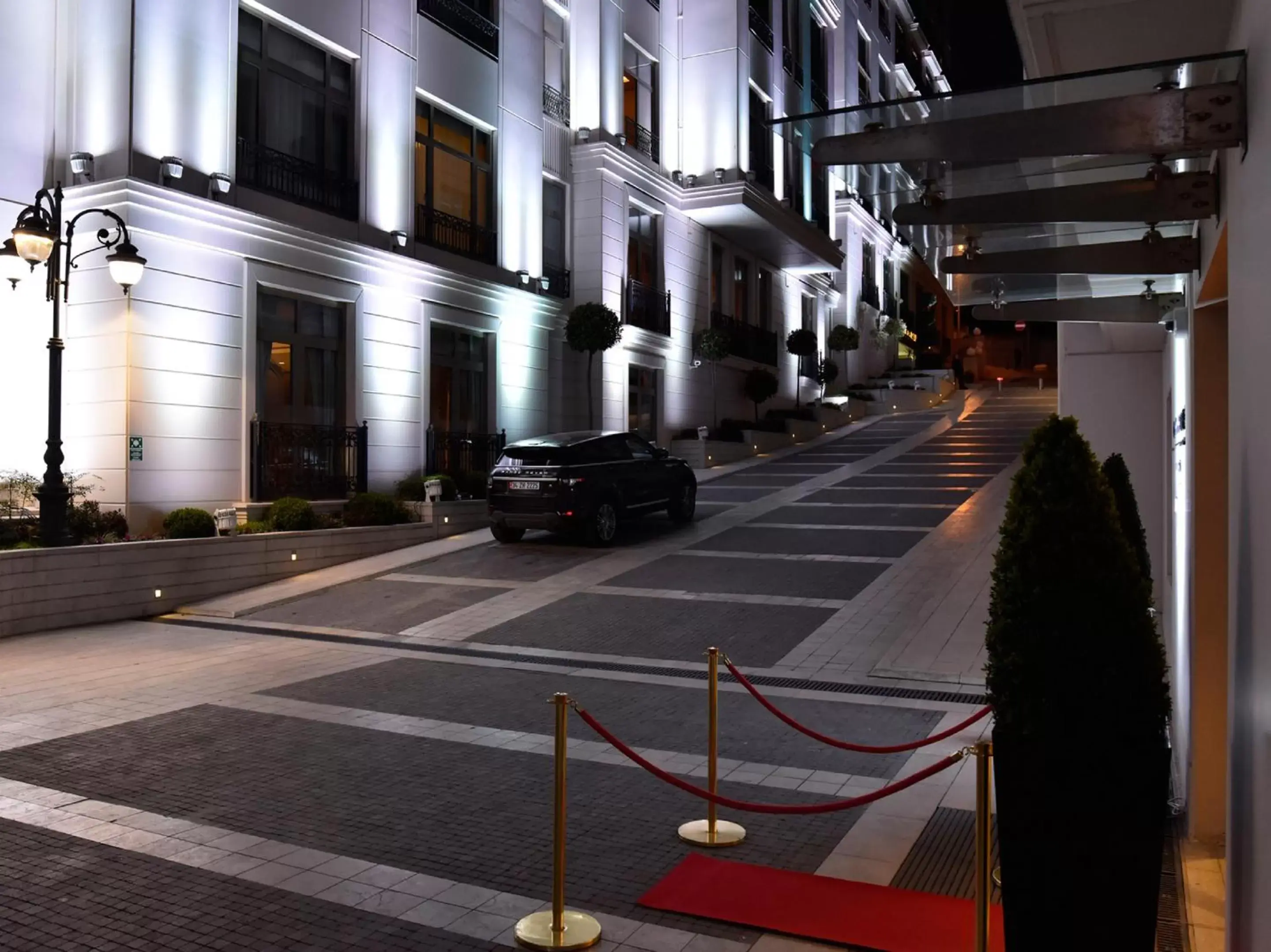 Facade/entrance in CVK Park Bosphorus Hotel Istanbul