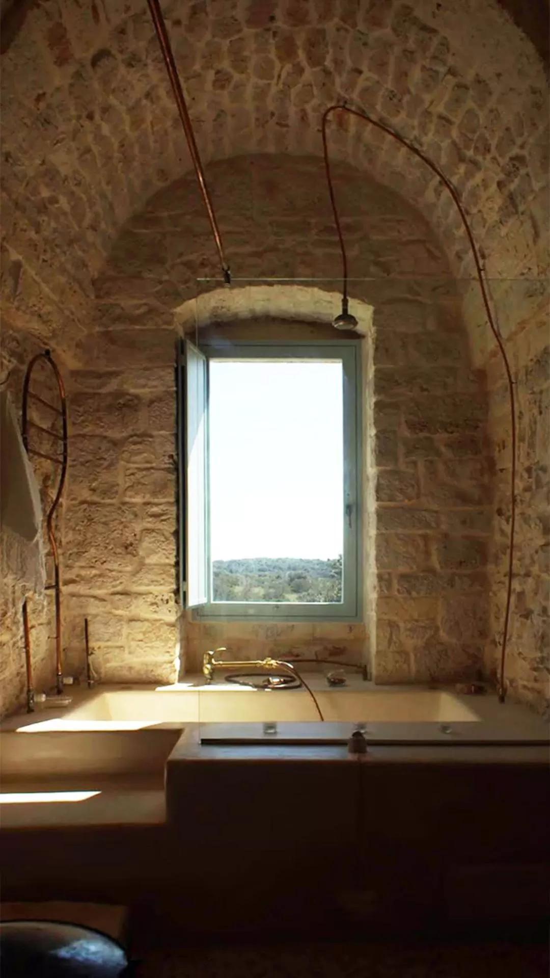 Shower in Masseria LoJazzo