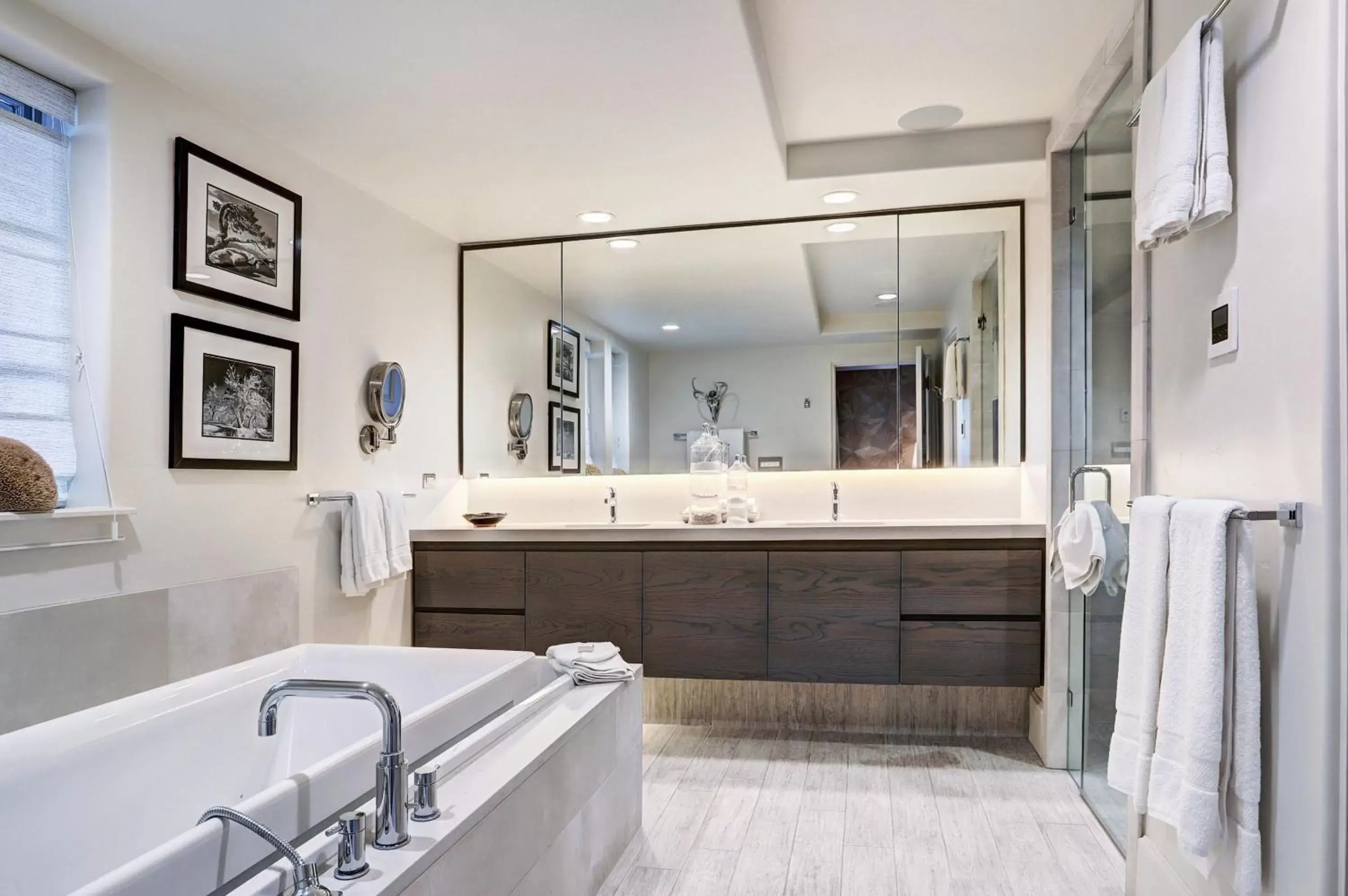 Bathroom in Lodge at Vail, A RockResort