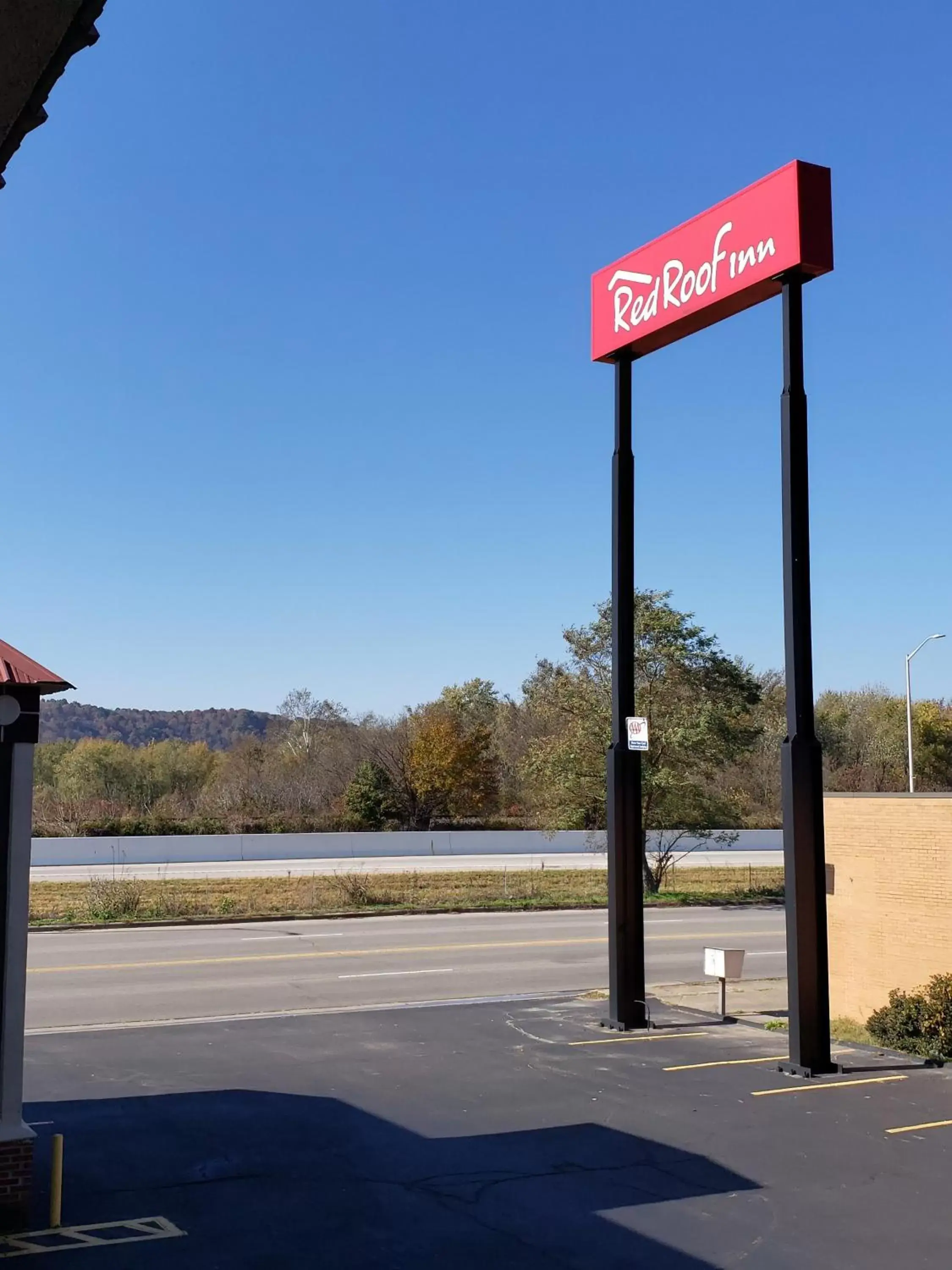 Property building in Red Roof Inn Portsmouth - Wheelersburg