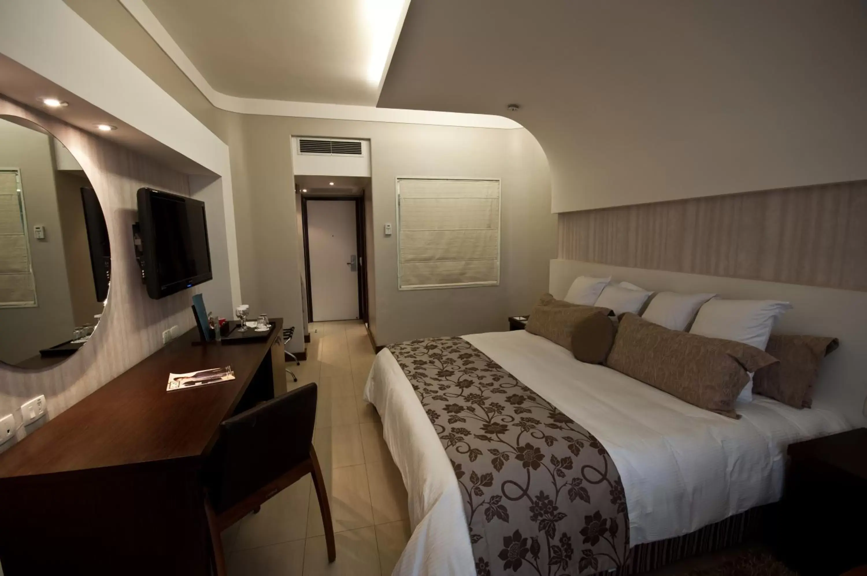 Bedroom, Bed in Parque Balneário Santos by Atlantica Hotels