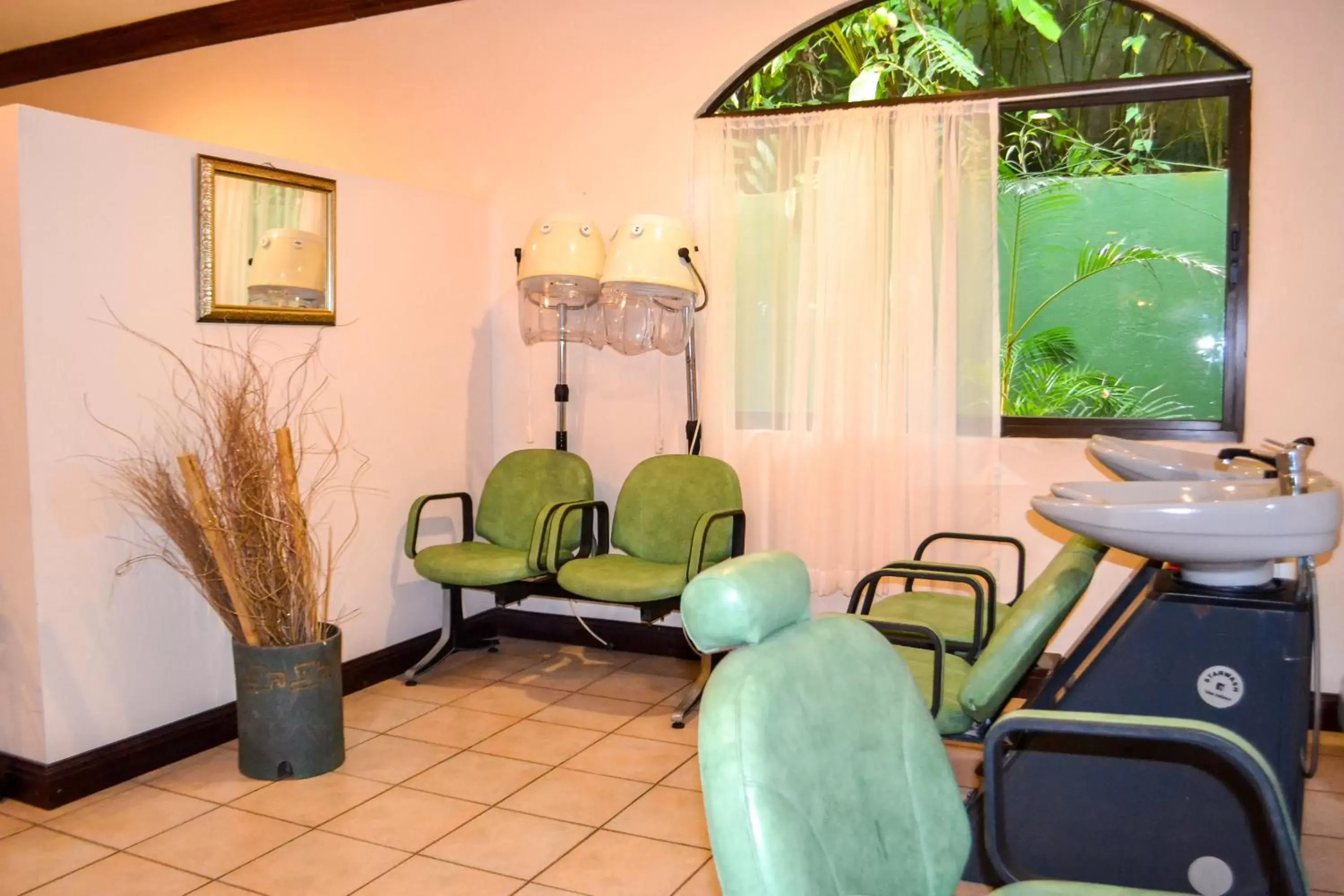 Spa and wellness centre/facilities in El Tucano Resort & Thermal Spa